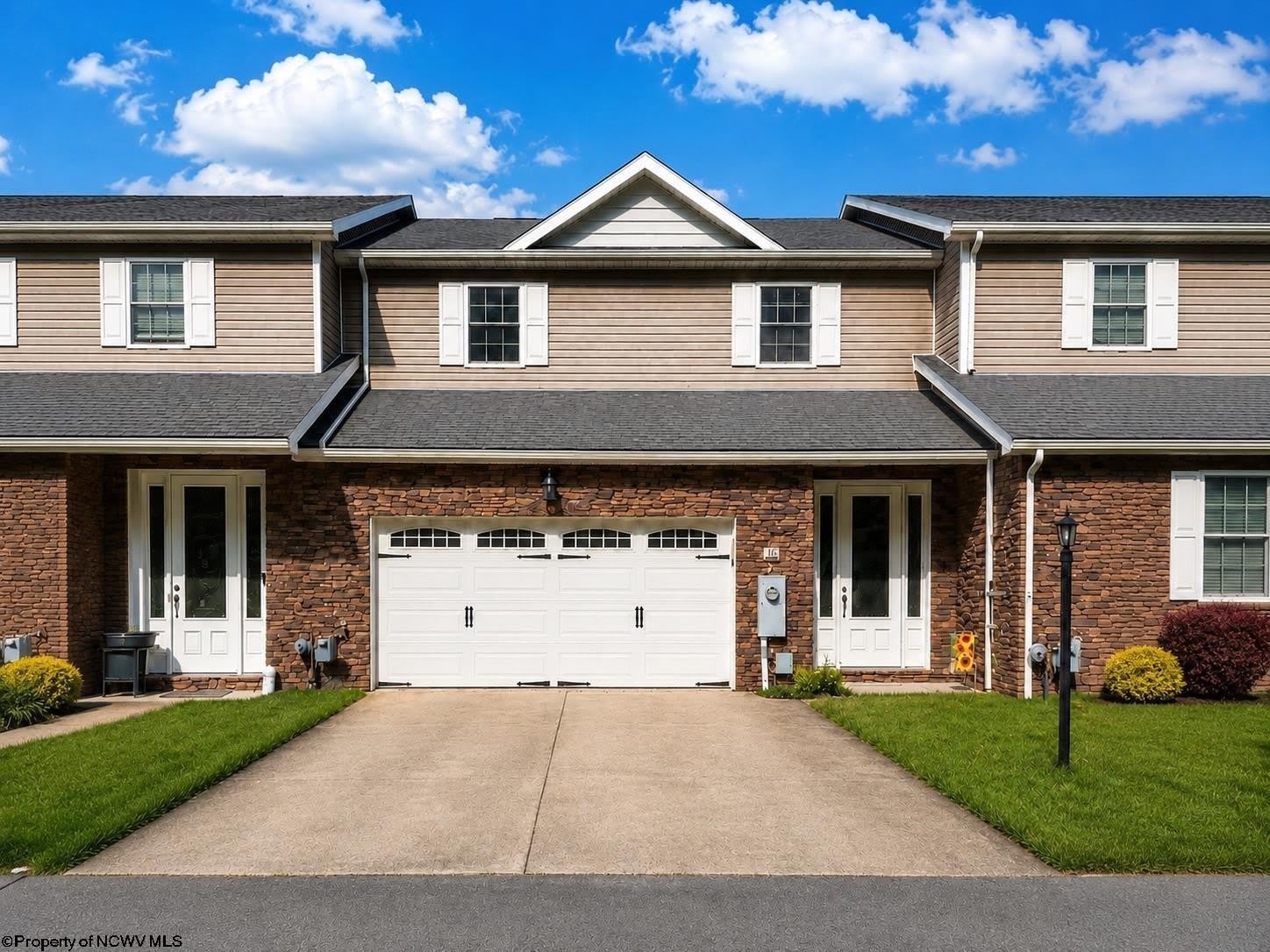 16 Turnstone Drive – photo 1