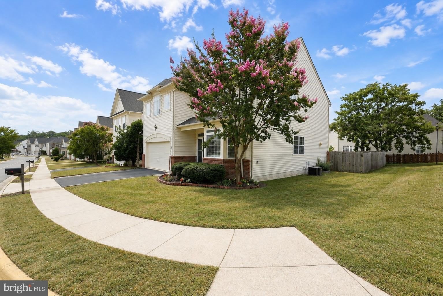1 Rivers Edge Terrace – photo 3
