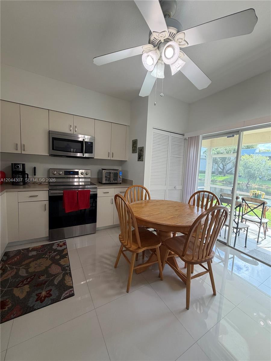 16619 Hemingway Dr – photo 2