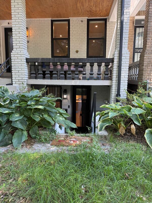 1331 Taylor St Nw 1 – photo 3