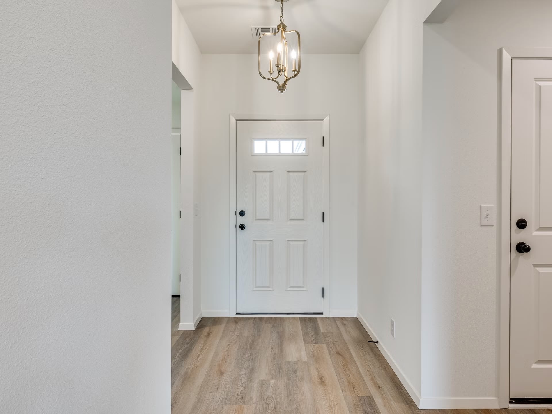 3442 E 153rd St S – photo 3