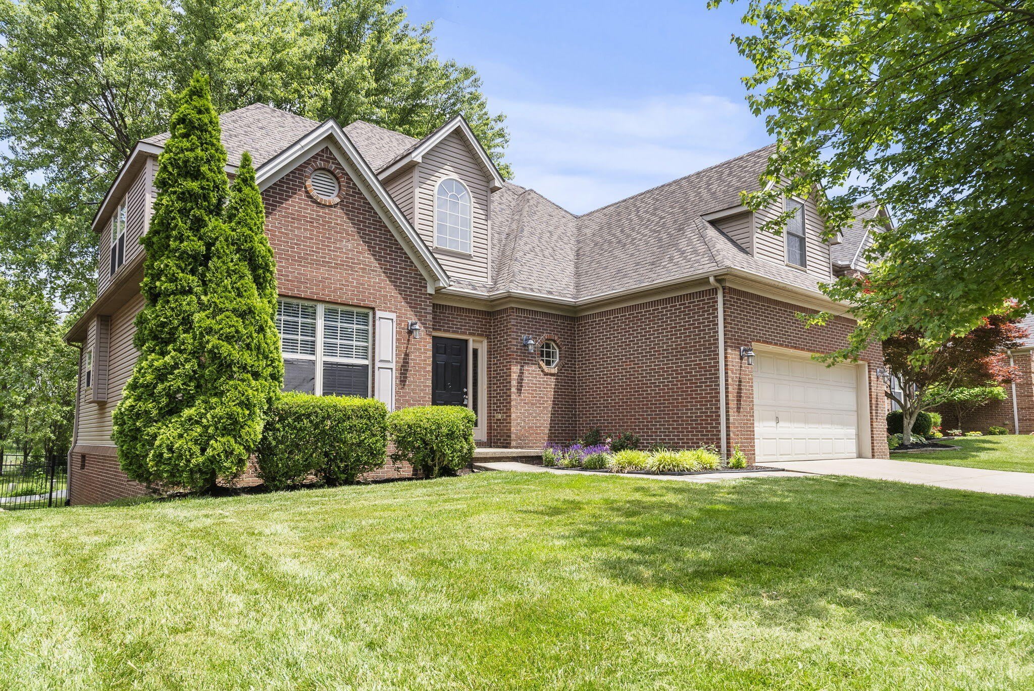 777 Maidencane Drive – photo 2