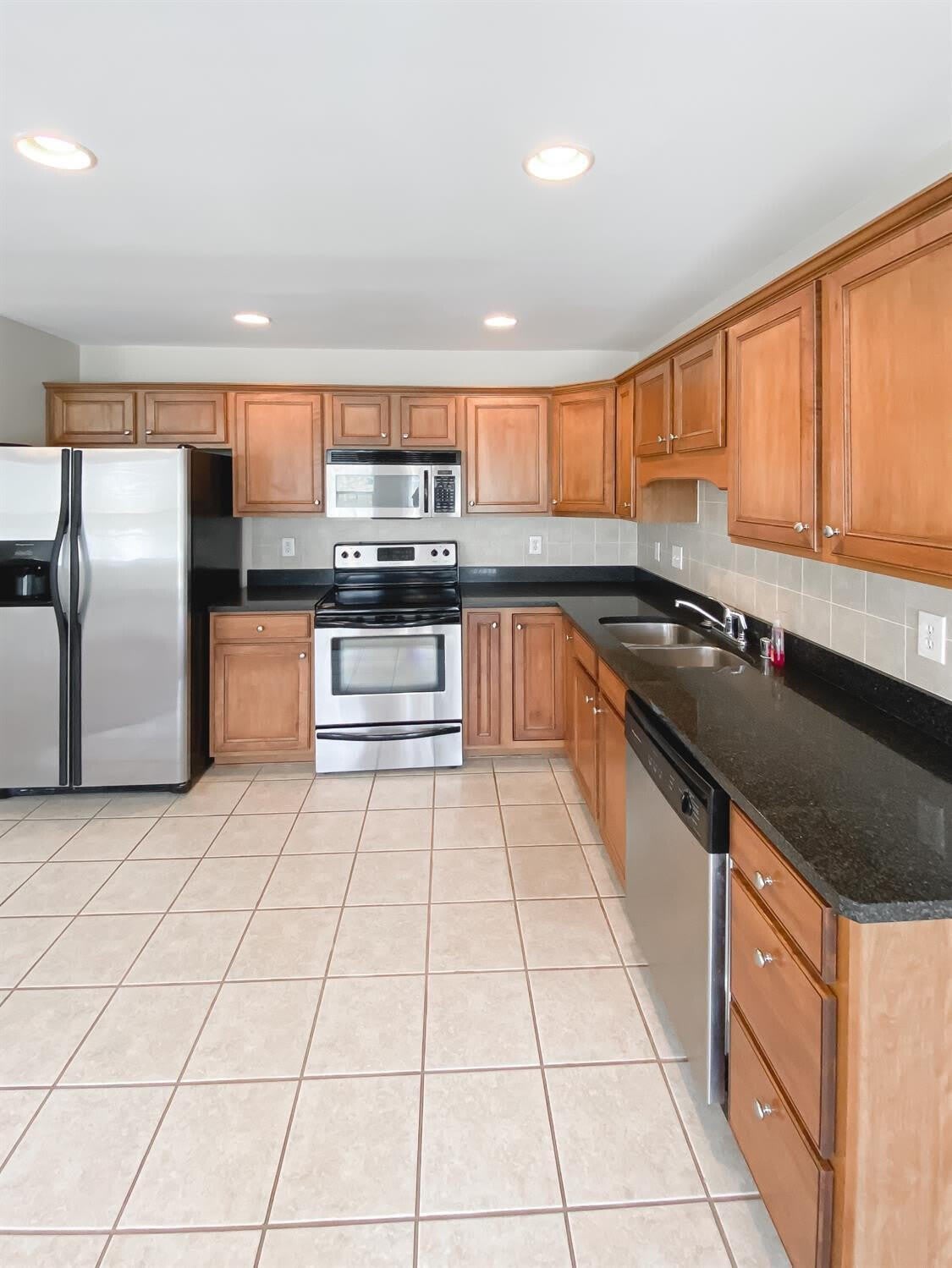 2221 Reserve Court – photo 3