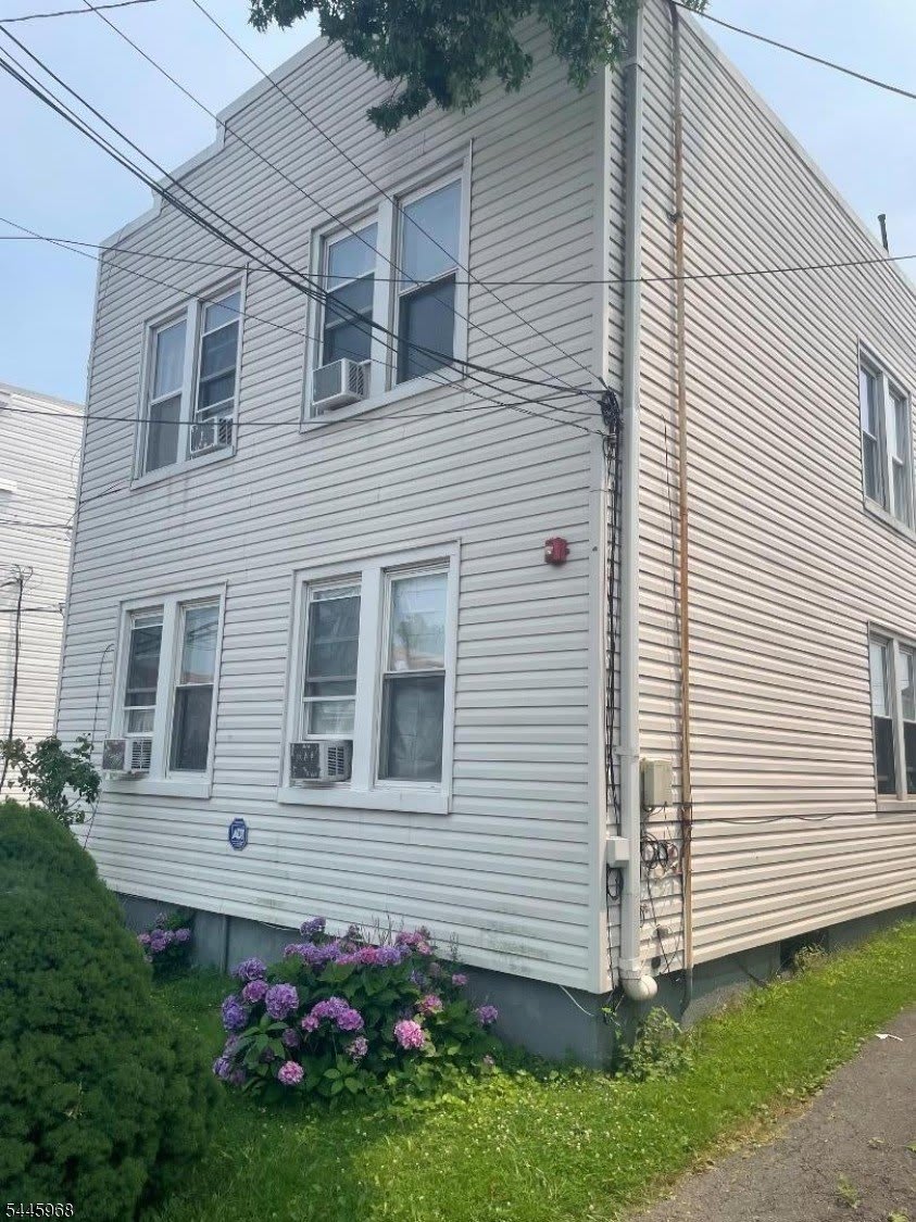 122 Buffalo Ave – photo 2