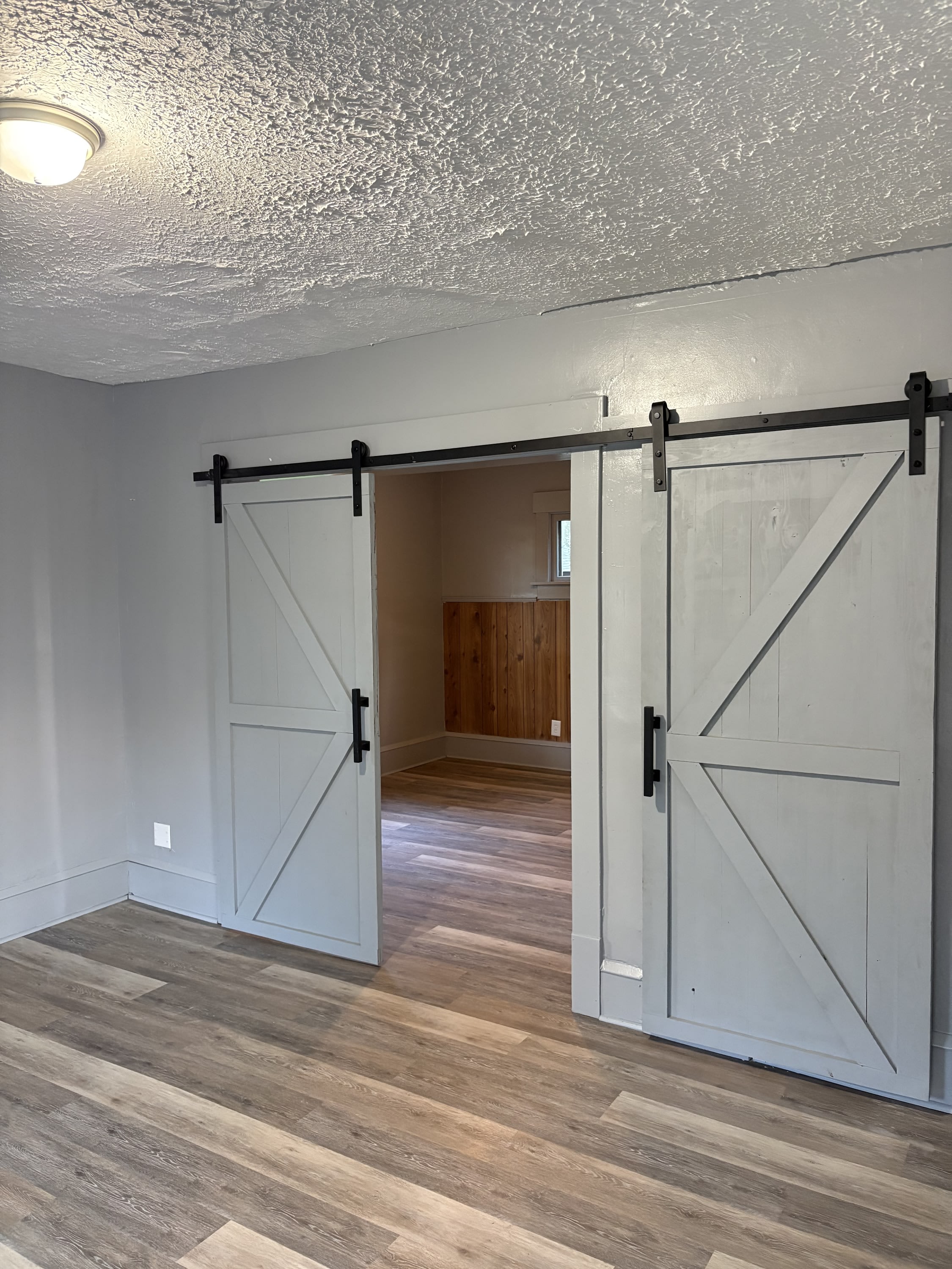 1920 3Rd Street Southeast – photo 2