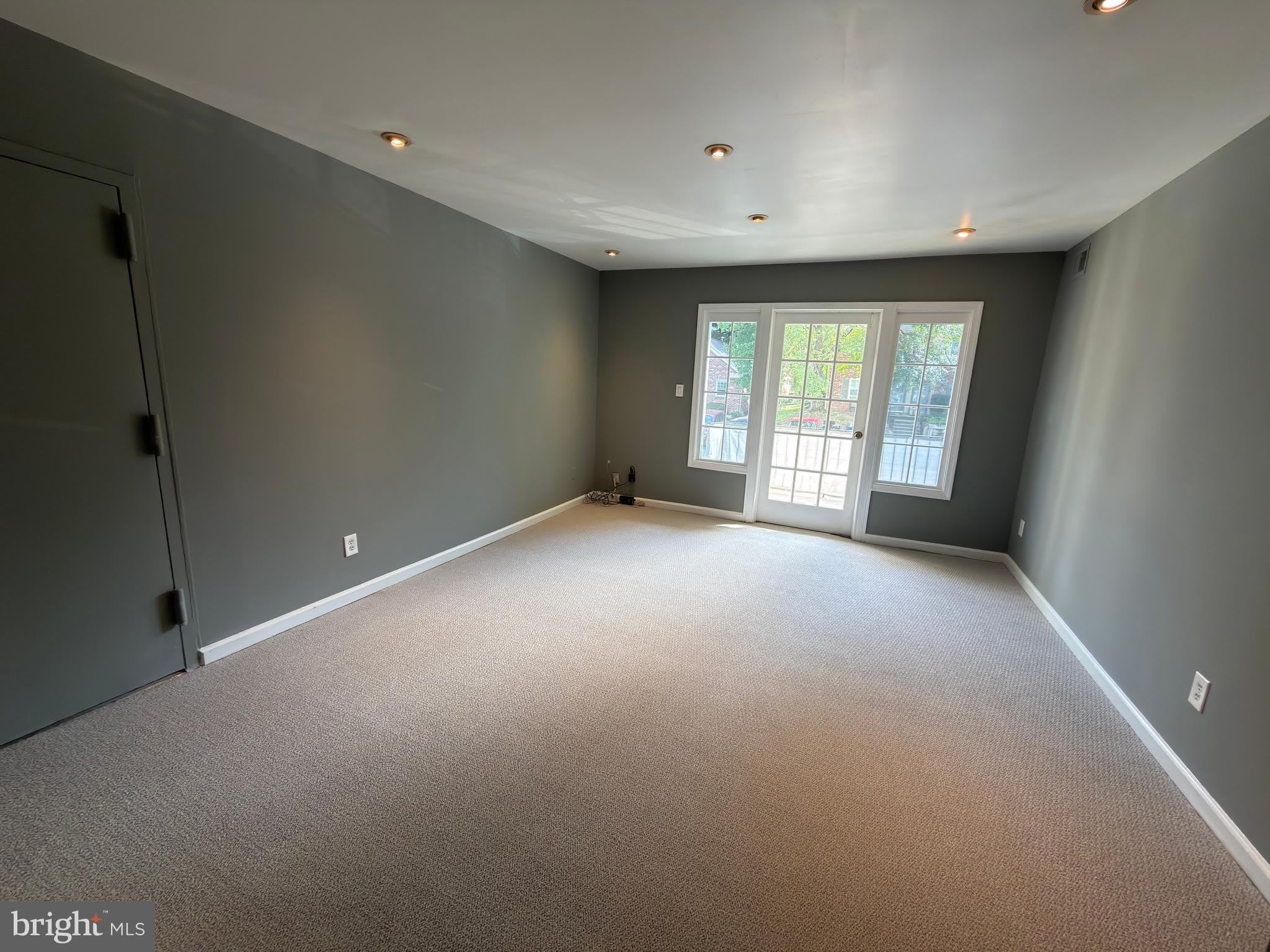 8358-E DUNHAM Court – photo 4
