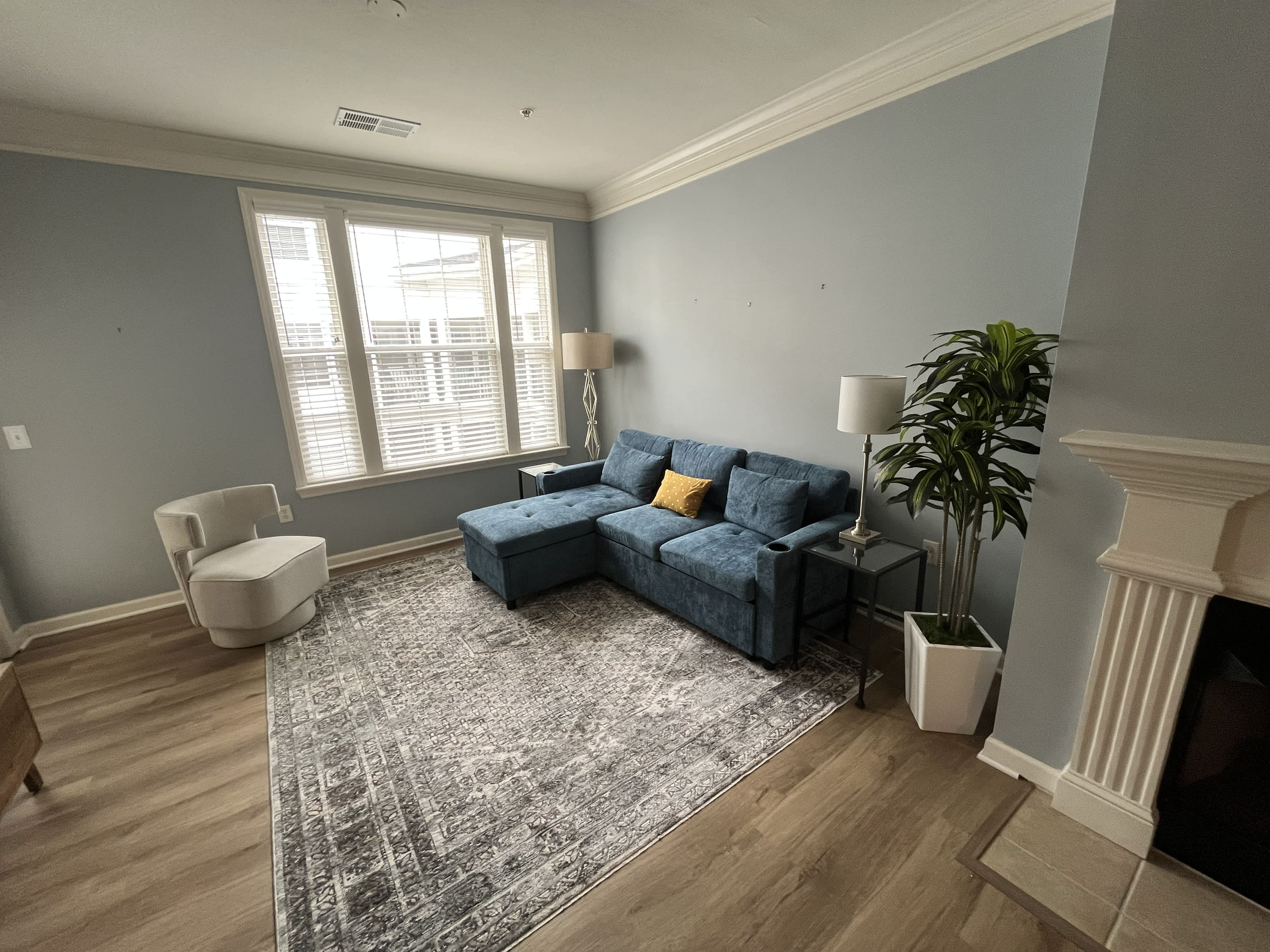 27 Booth Street – photo 1