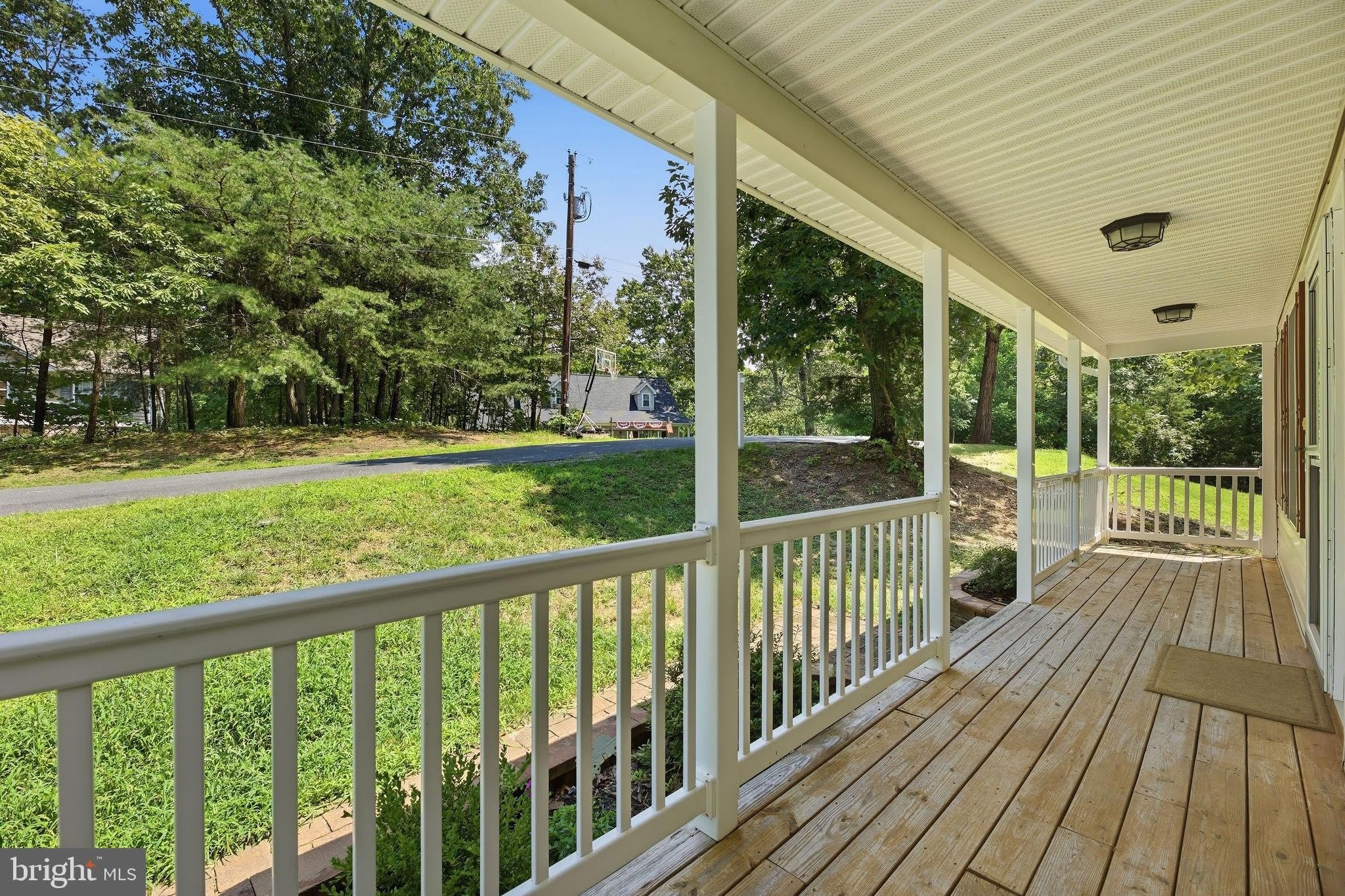 345 CHIPPEWA Lane – photo 4