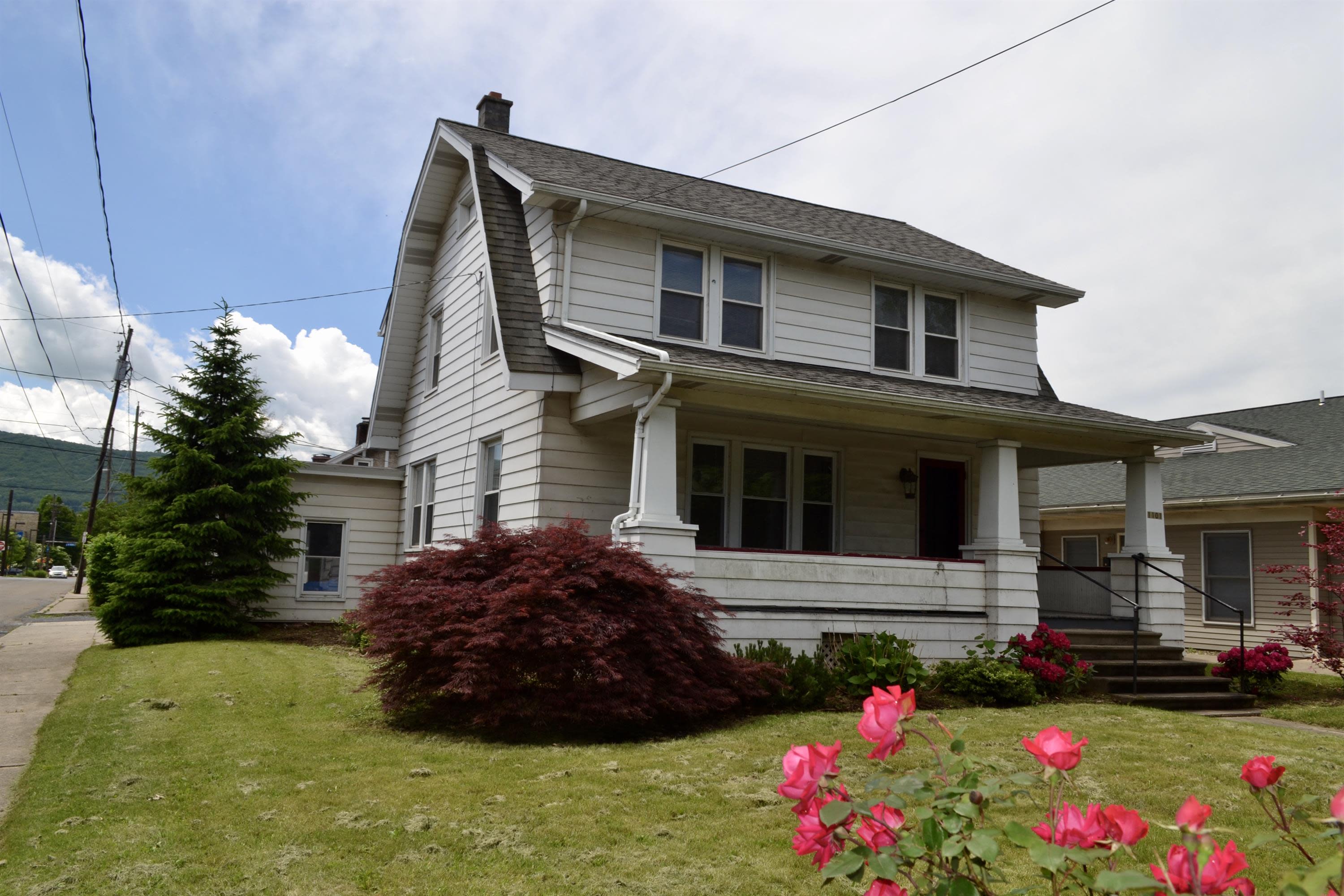 1101 West 4th Street – photo 2