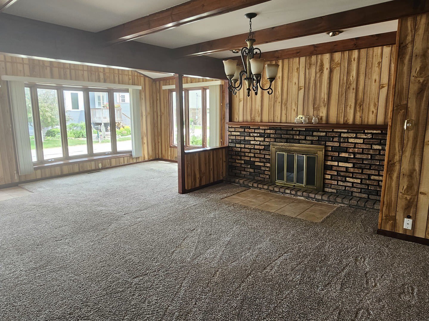 8150 N Thorsen Lane – photo 3