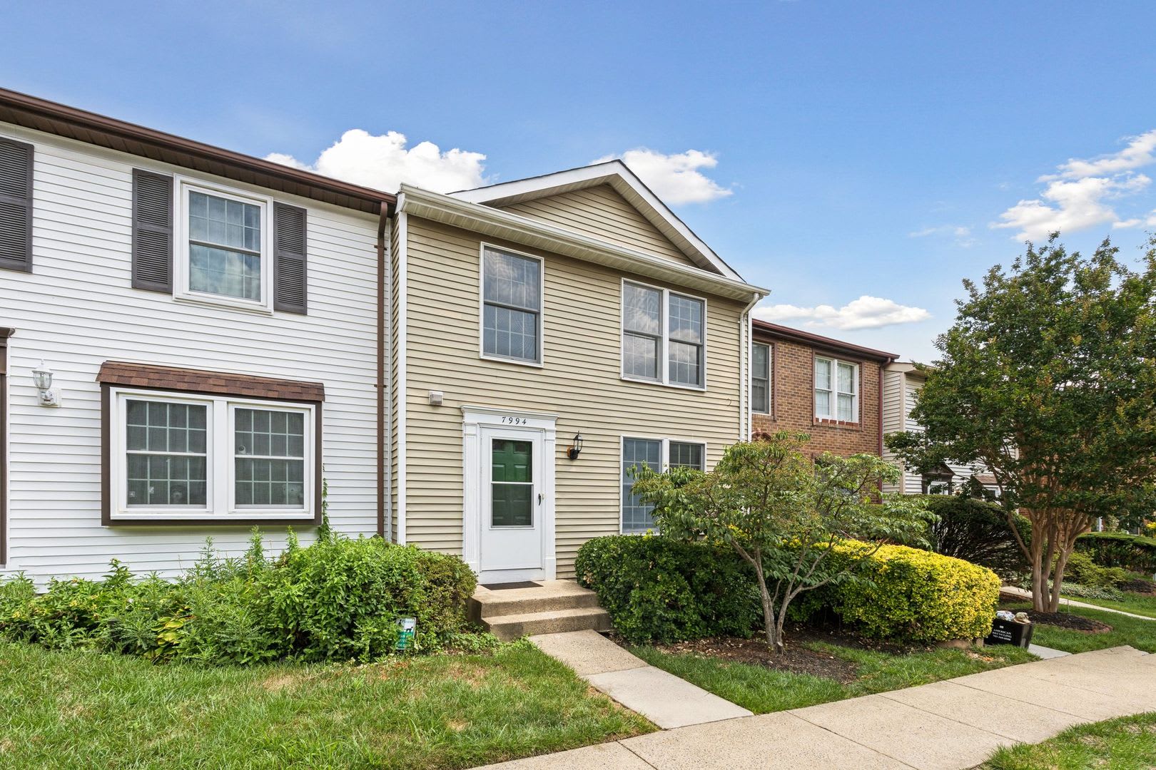 Conveniently located in the Courts of Tysons! – photo 2