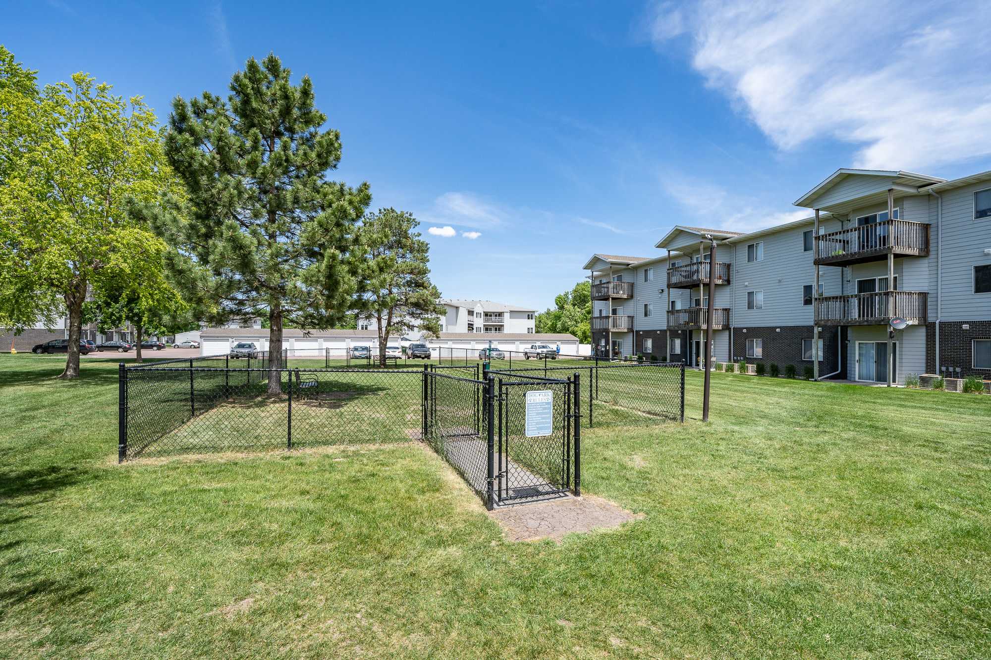 Oxbow Park Apartments – photo 4