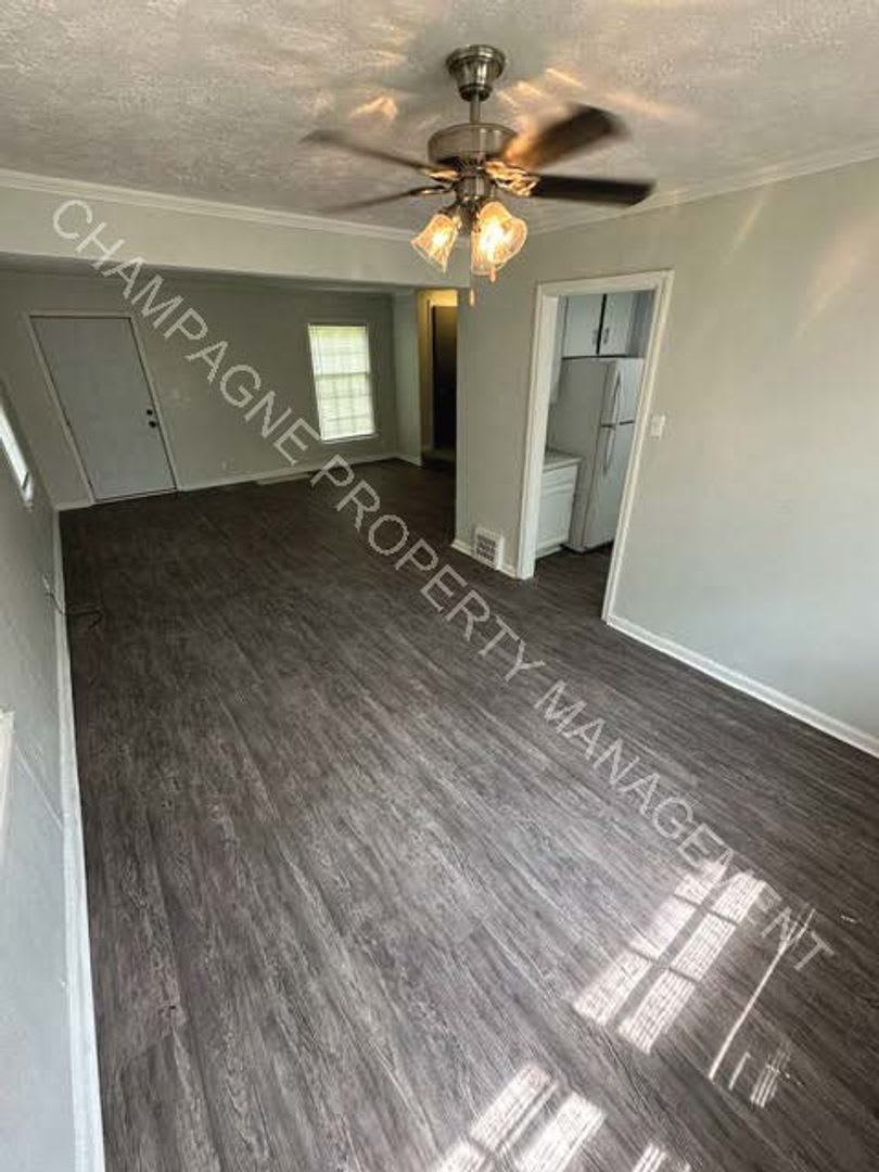 5400 Swope Pkwy – photo 4