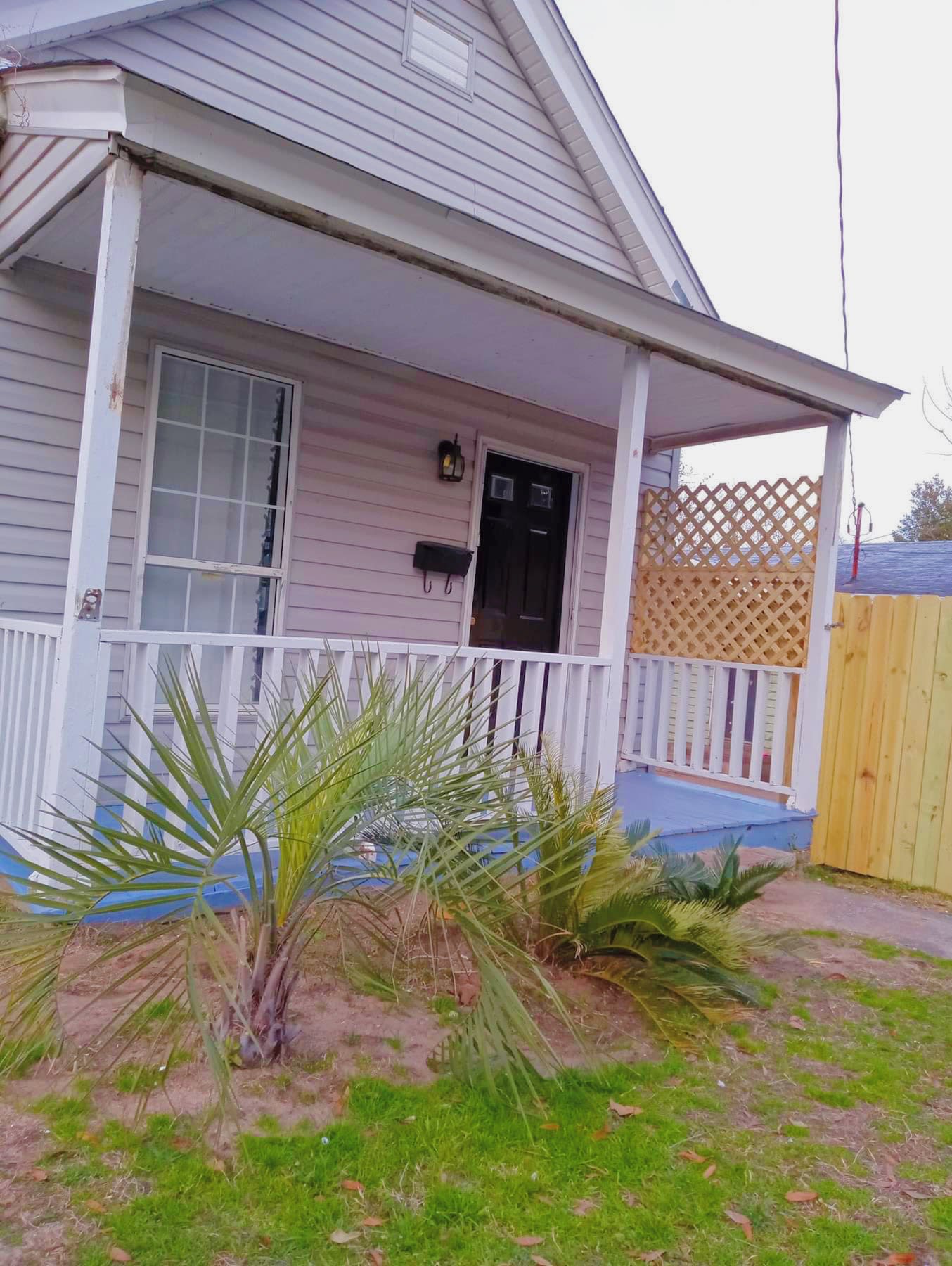 2327 Gardner Street – photo 1