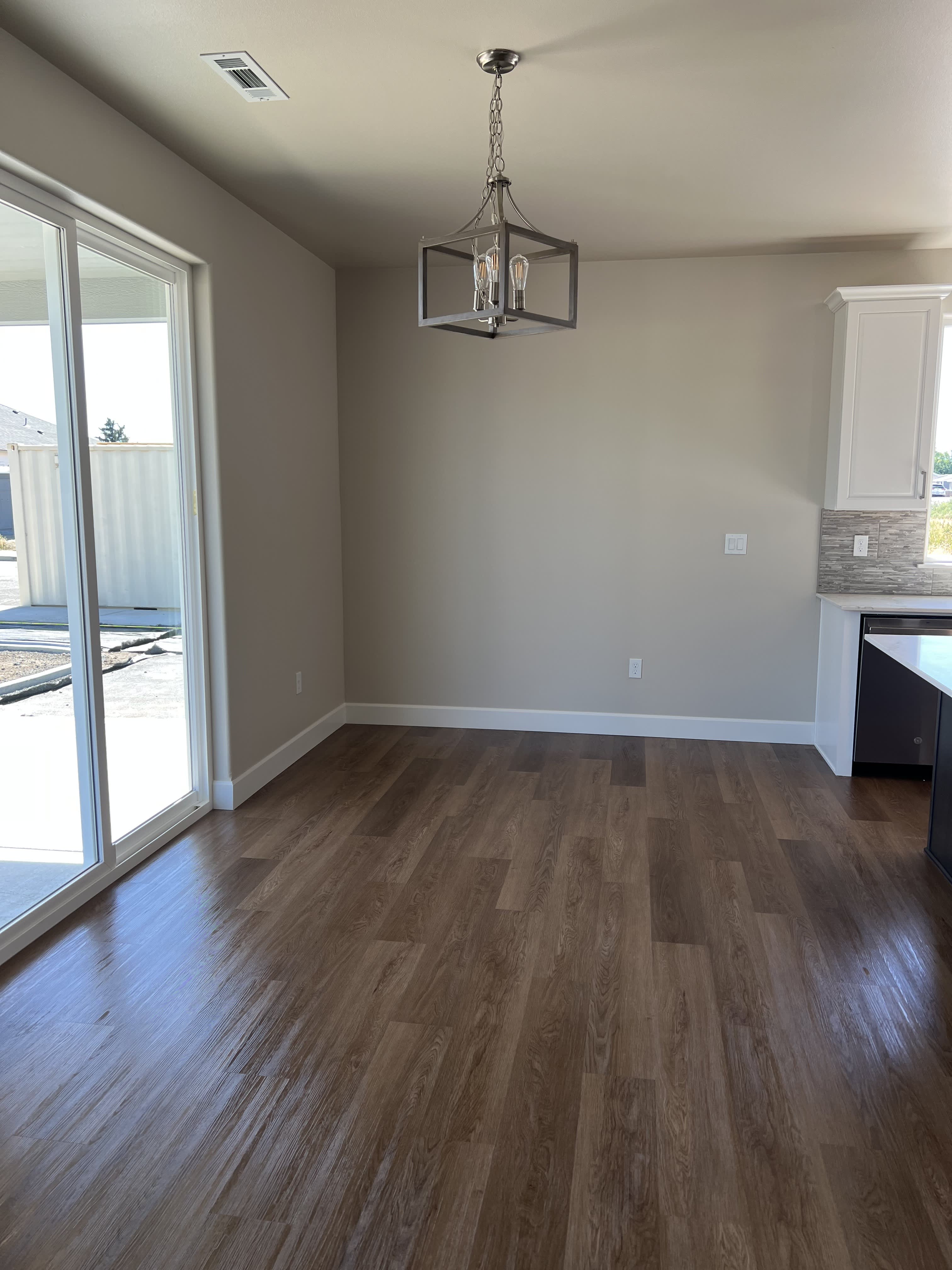 5914 Crestfields Rd. – photo 4
