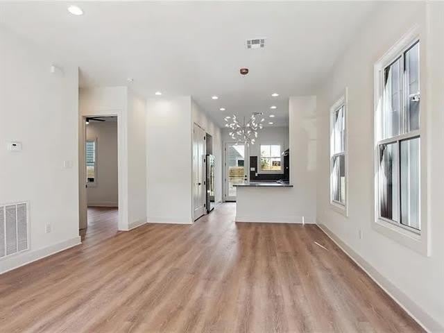 957 ST. MARY – photo 4