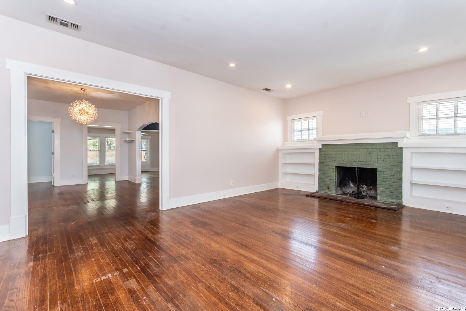 350 CARNAHAN ST – photo 5