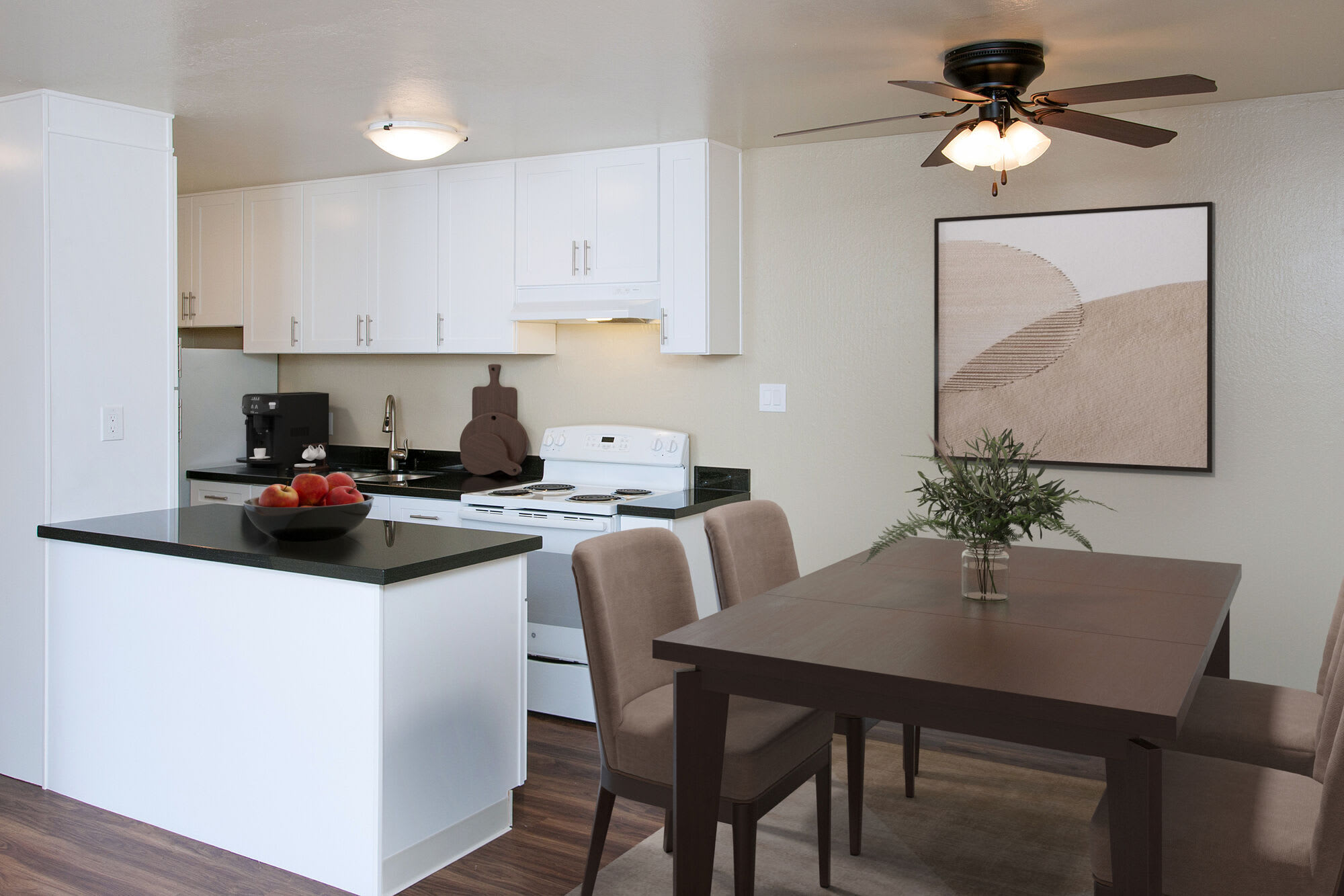 Montoya Garden Apartments – photo 5