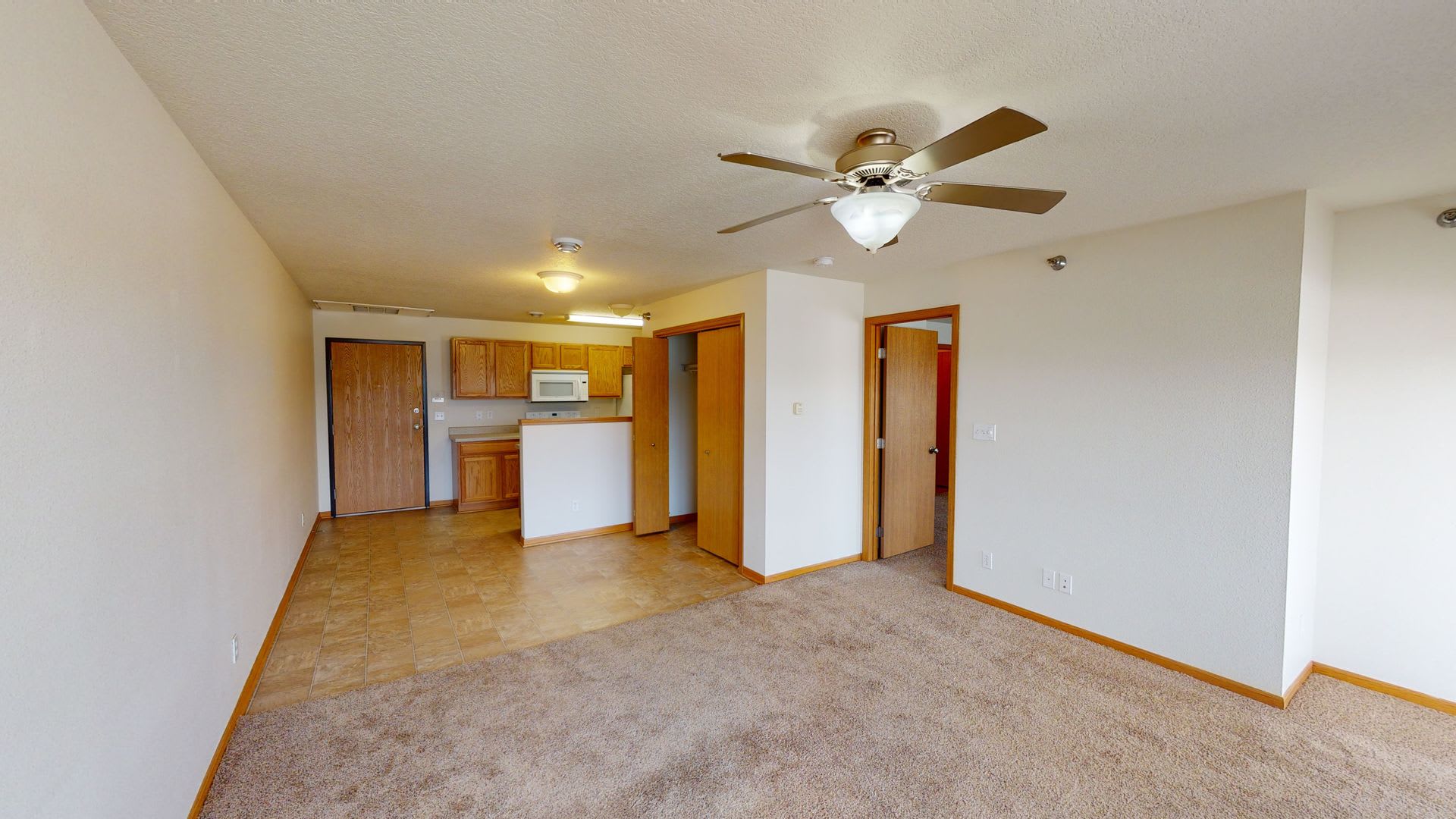 1428 Walton – photo 4