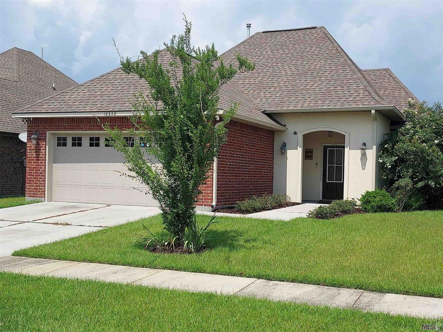 18328 Crows Nest Drive – photo 1