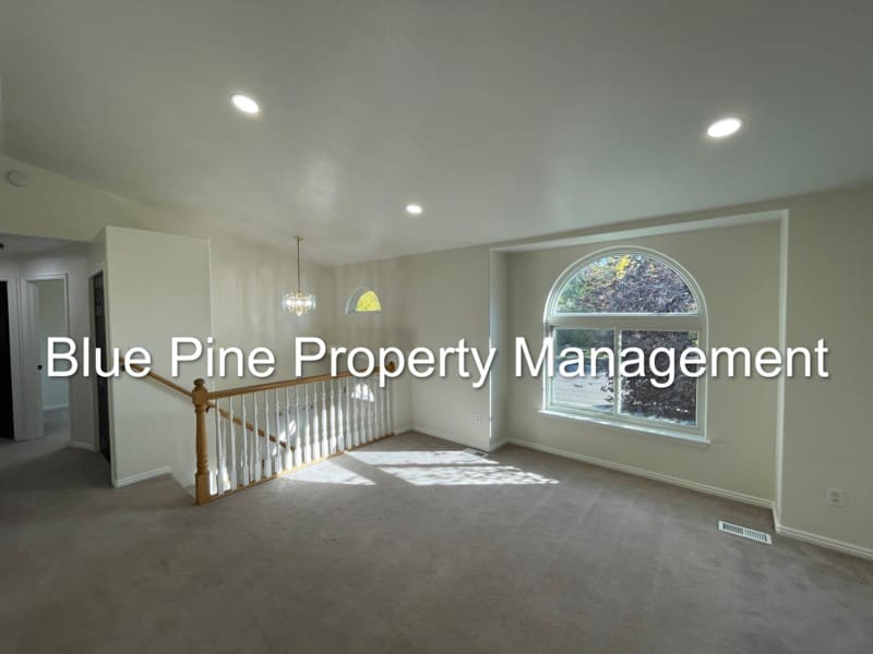 540 Flamingo Avenue – photo 2