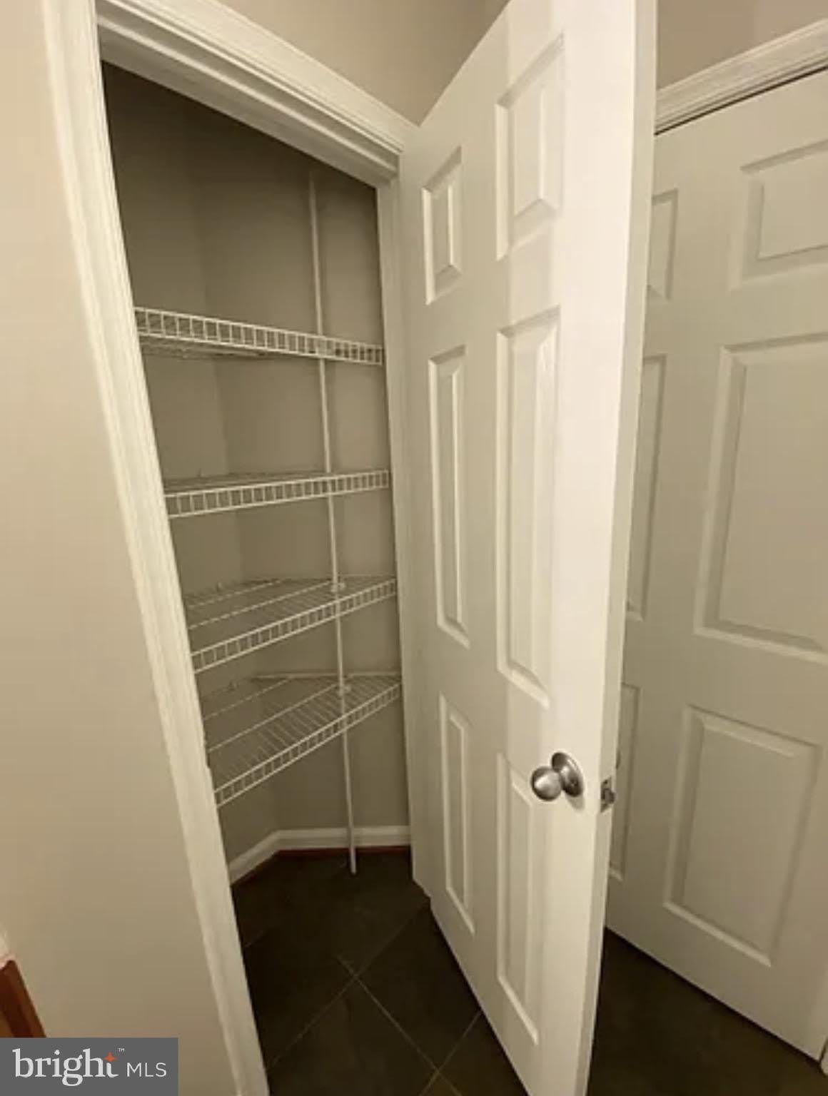 4854 EISENHOWER Avenue – photo 4