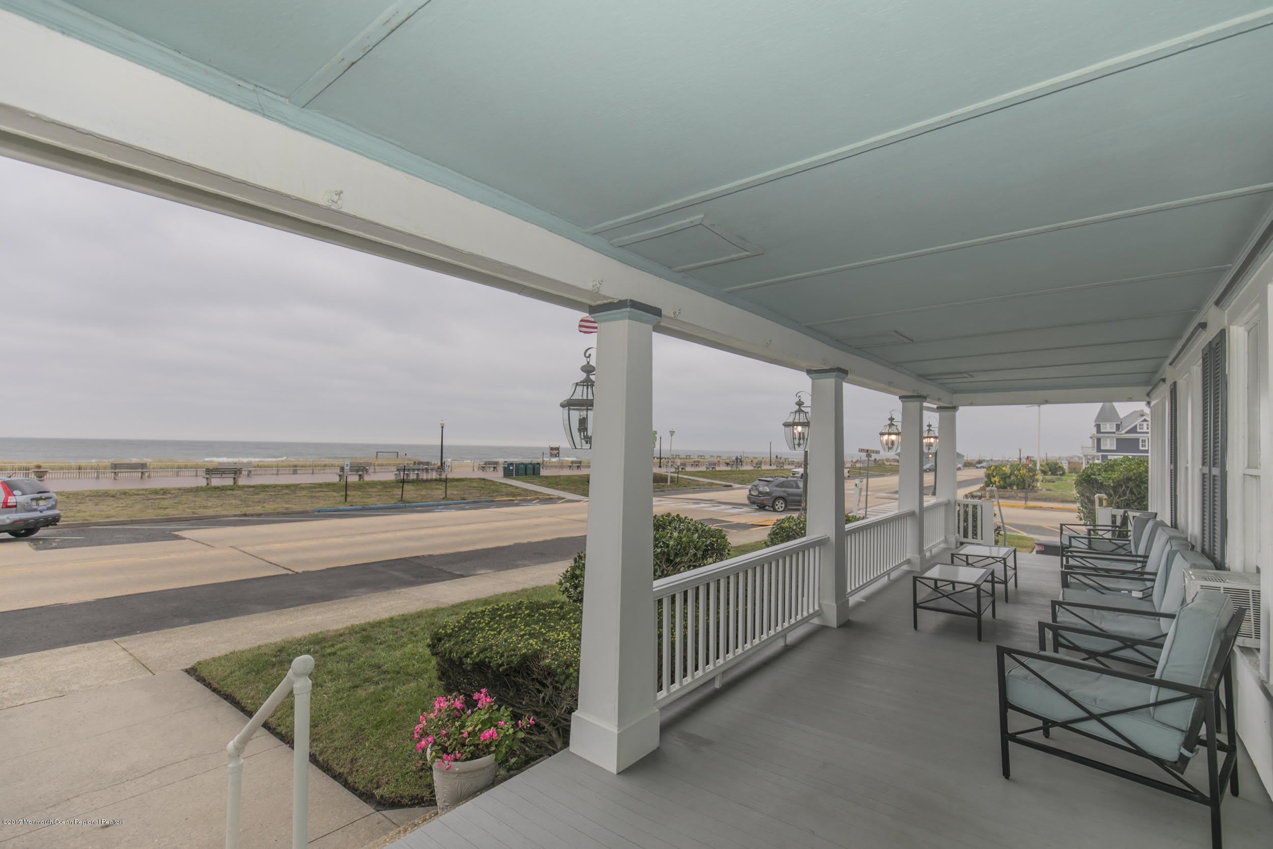 18 Ocean Avenue – photo 3