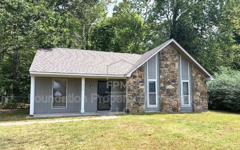 4430 Tarleton Drive – photo 1