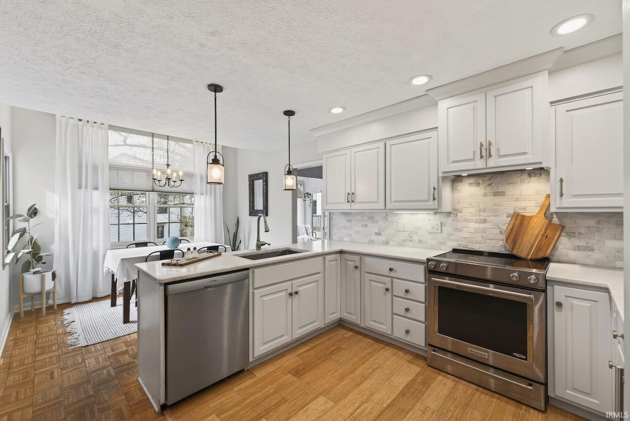 2244 East Cape Cod Drive – photo 3