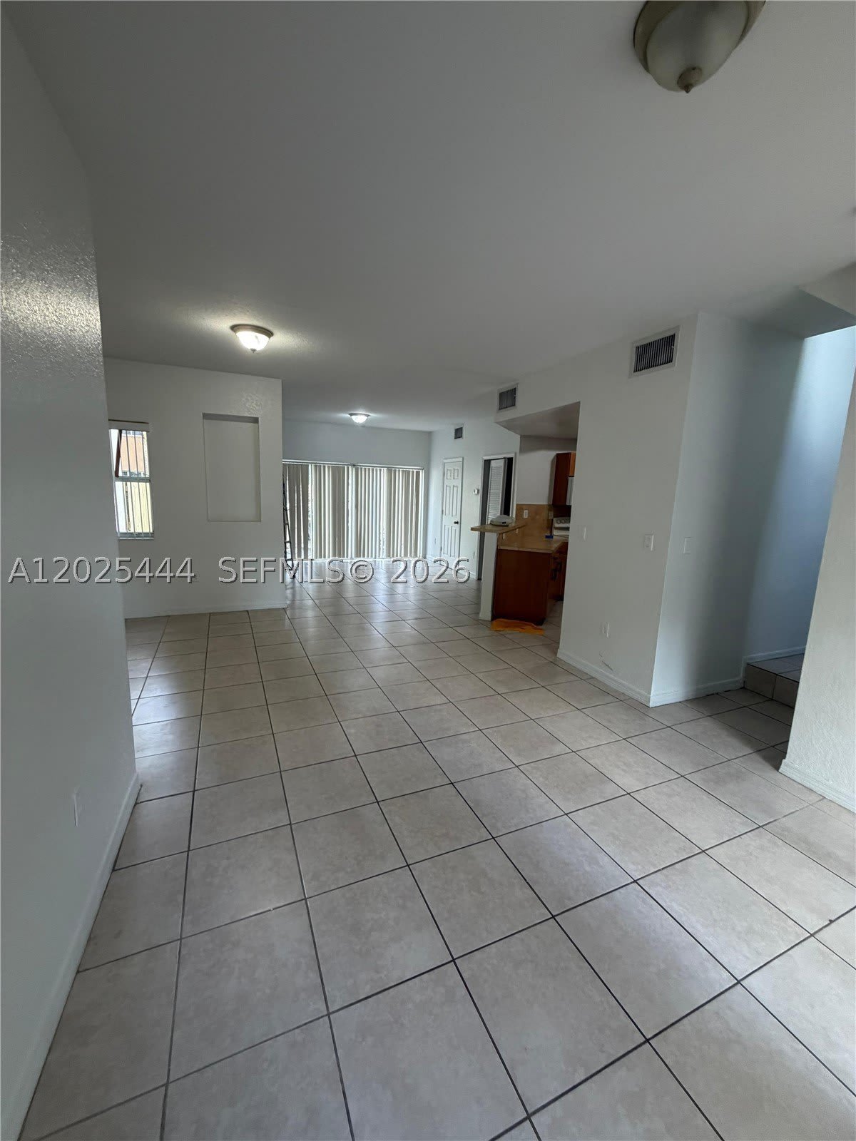 681 SW 7th St – photo 3