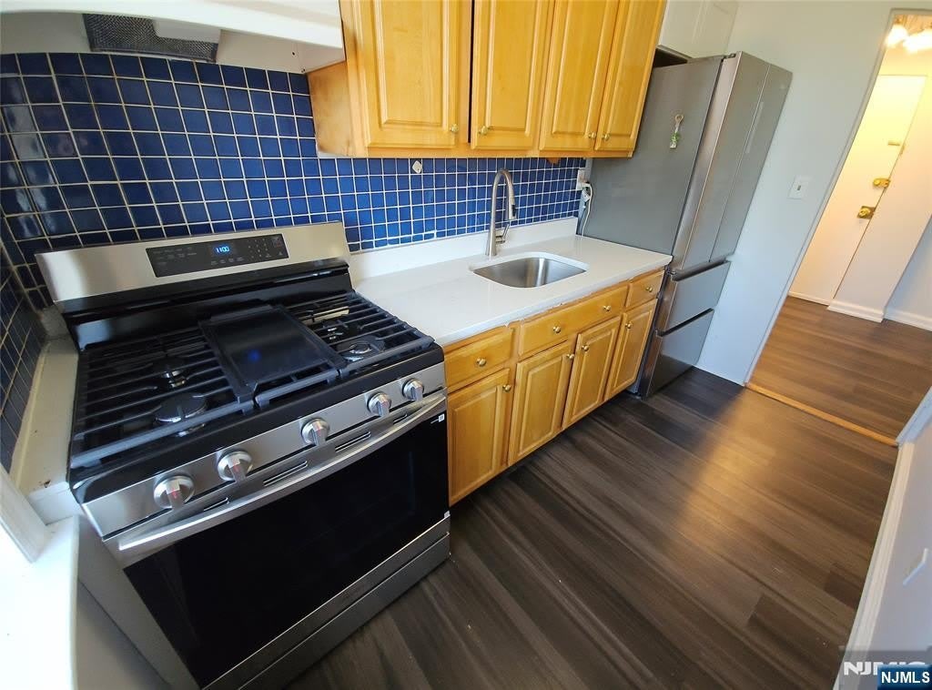 1700 Kennedy Boulevard – photo 4