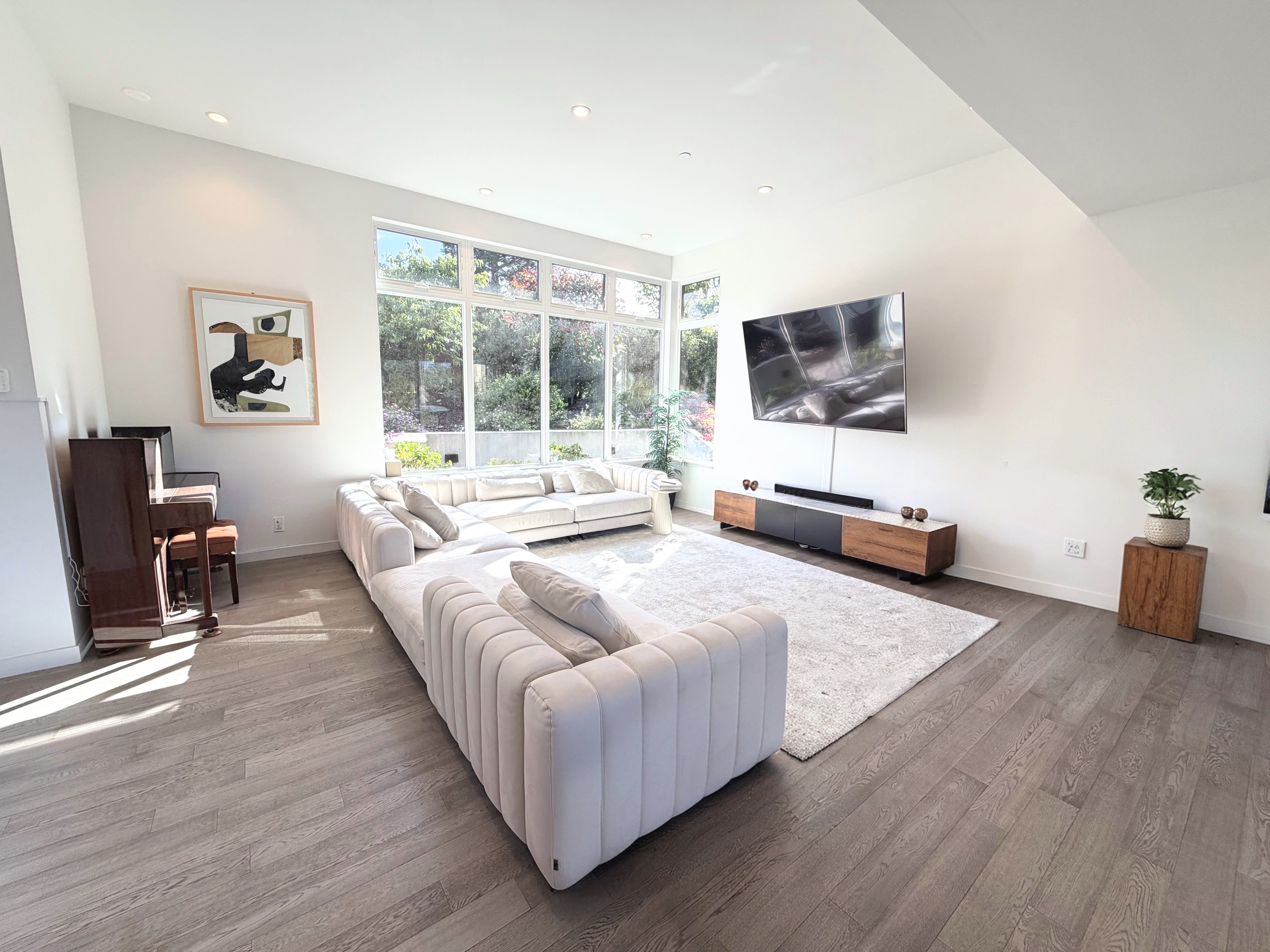 1105 Tahoe Drive – photo 3