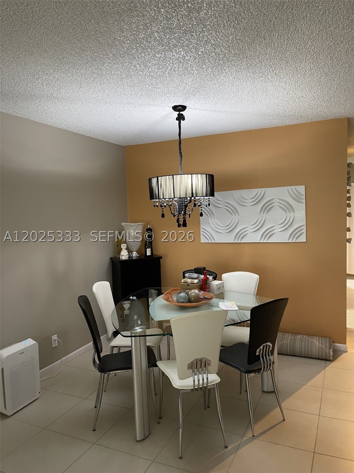 1640 NW 19th Ter – photo 4