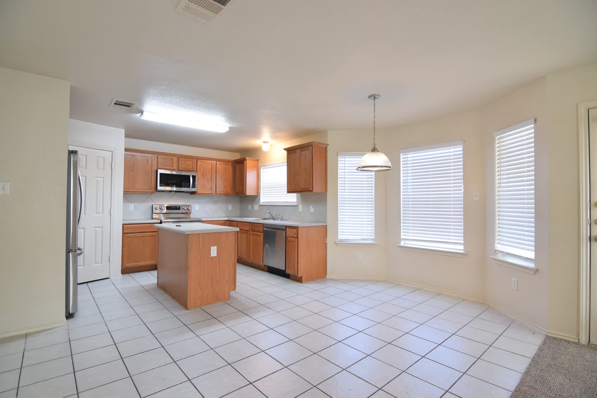 4607 Causeway Ct – photo 4