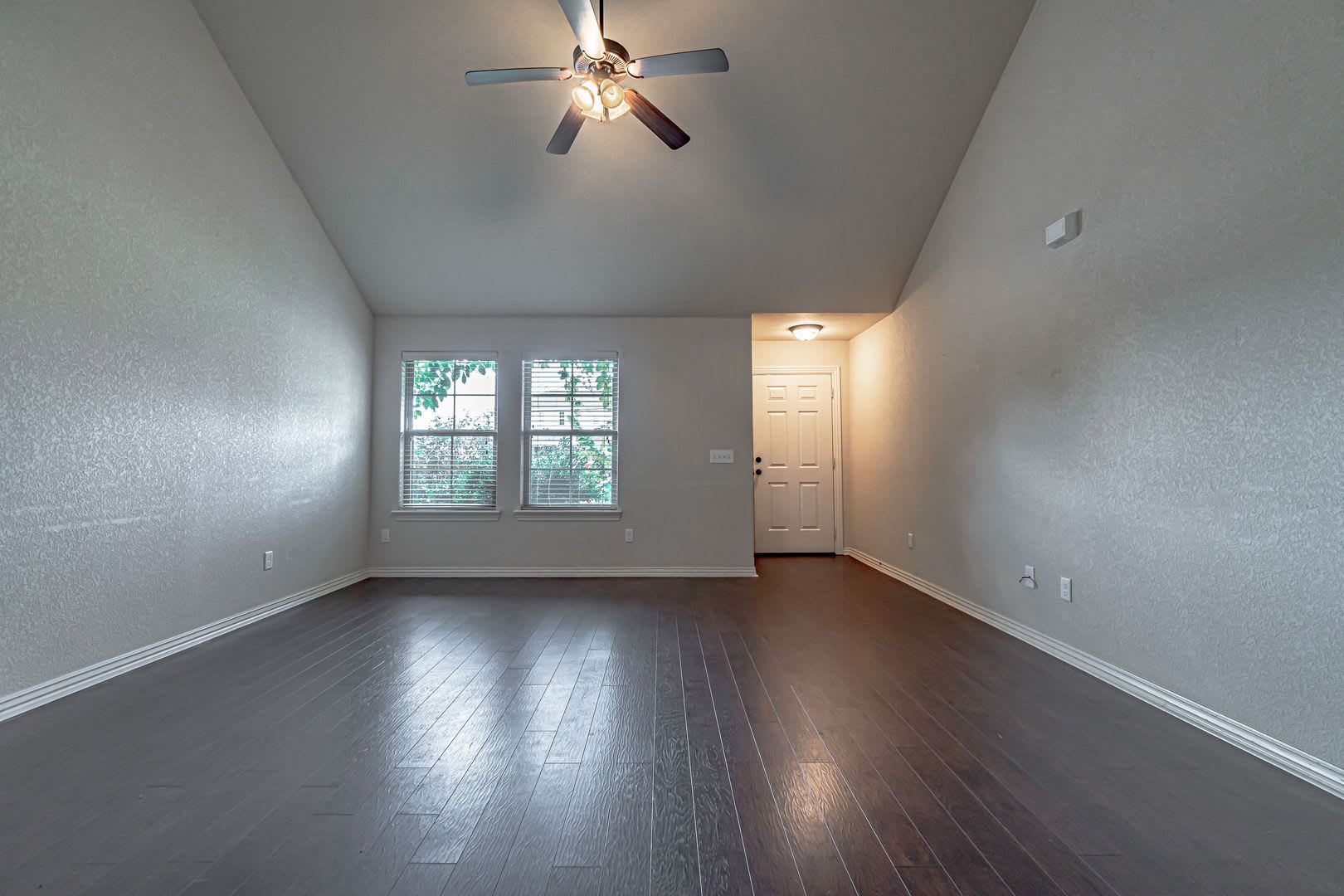 Spacious Centerton Duplex – photo 3