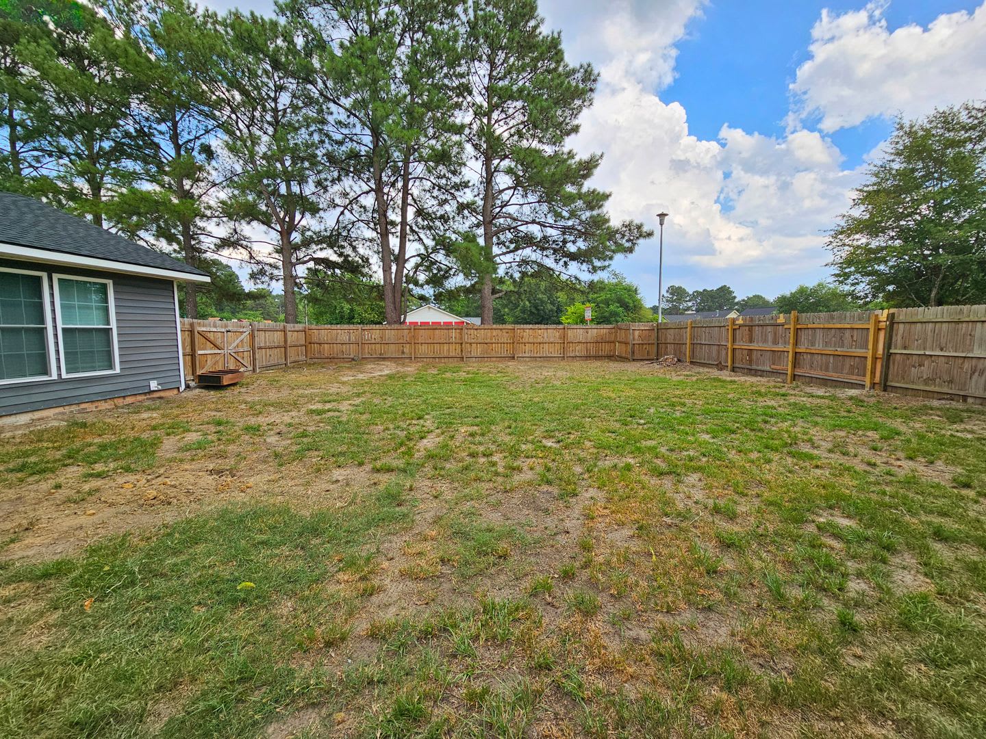 With Extra Room – photo 4