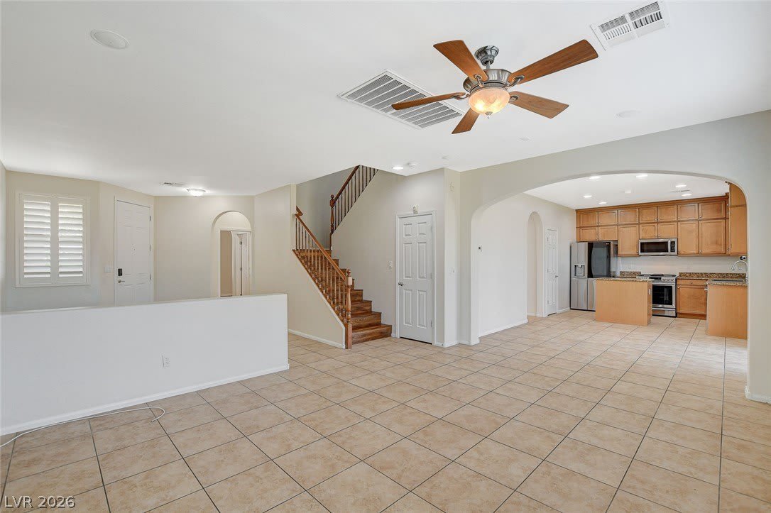 9734 Maspalomas Street – photo 5