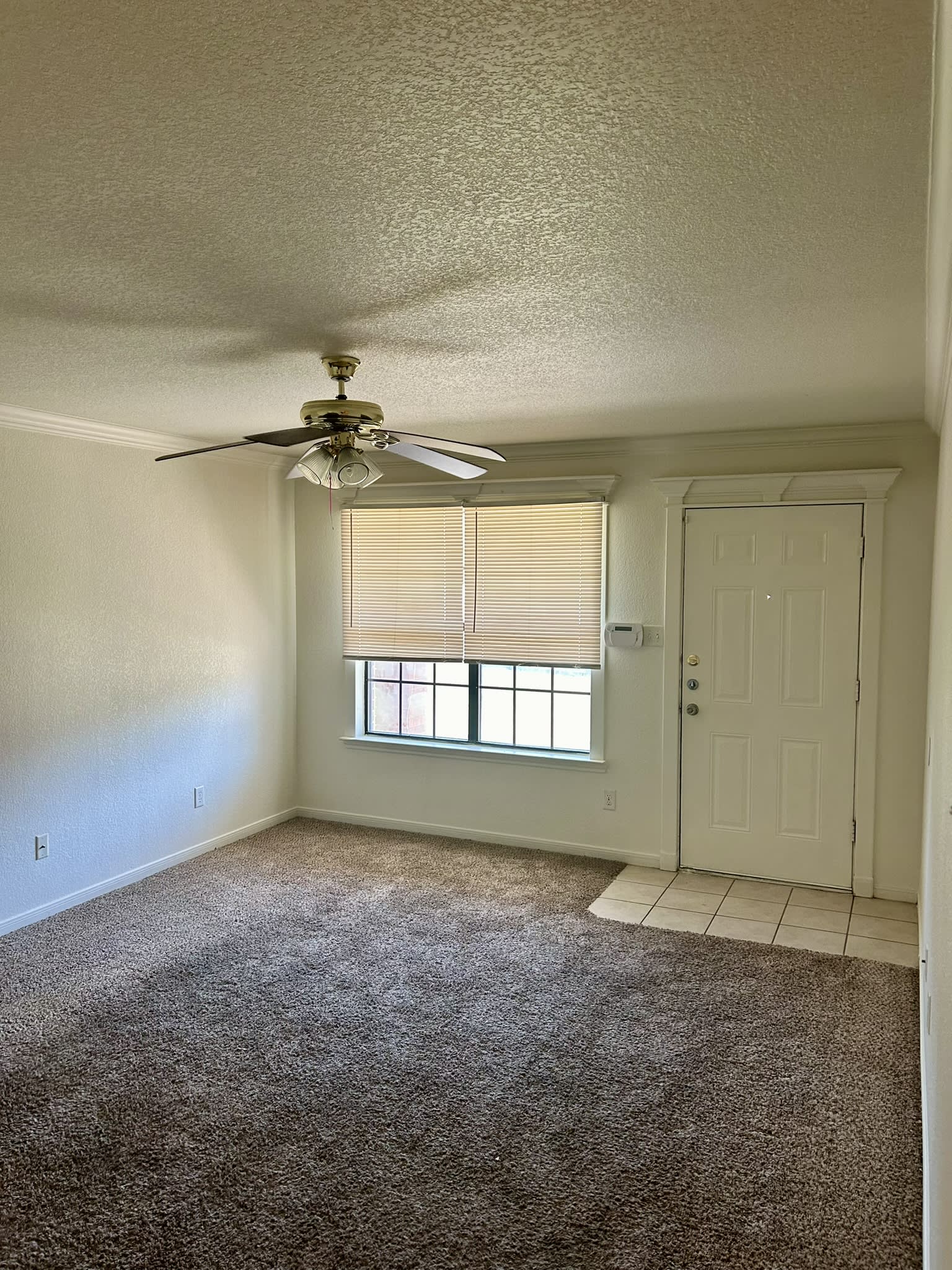 313 Cedar Ridge Dr Unit B – photo 2