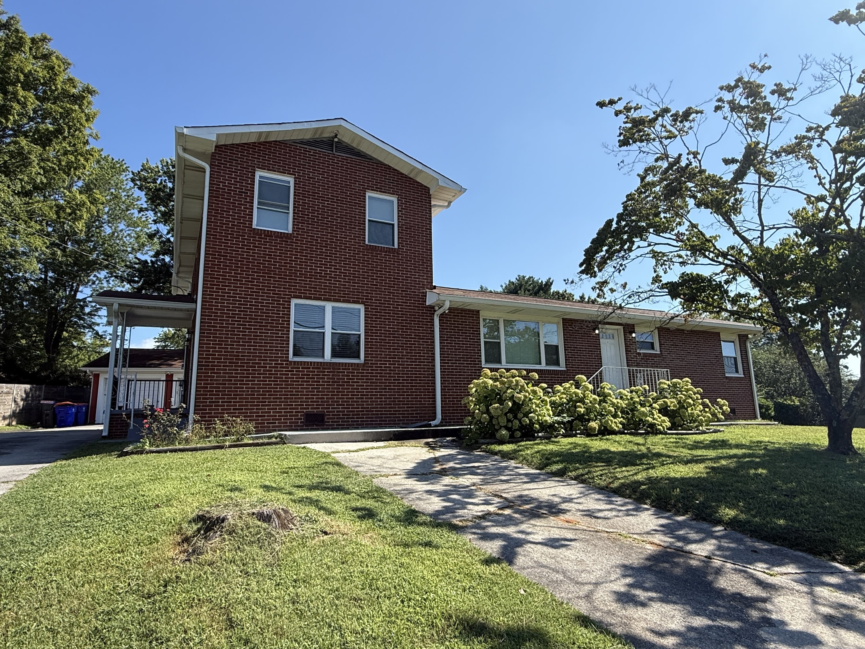 5312 Rowan Road – photo 1