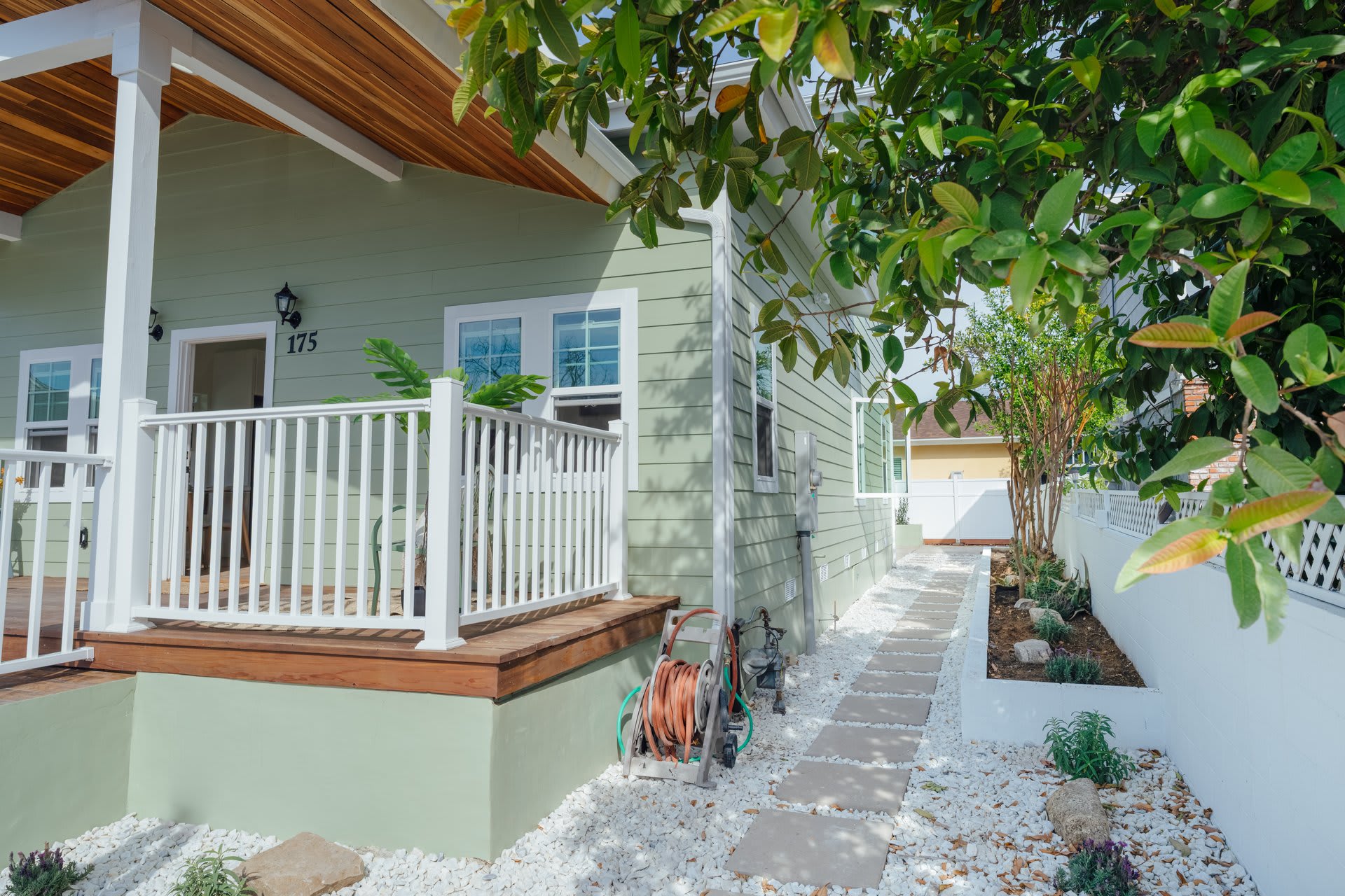 175 East Villa Street – photo 2