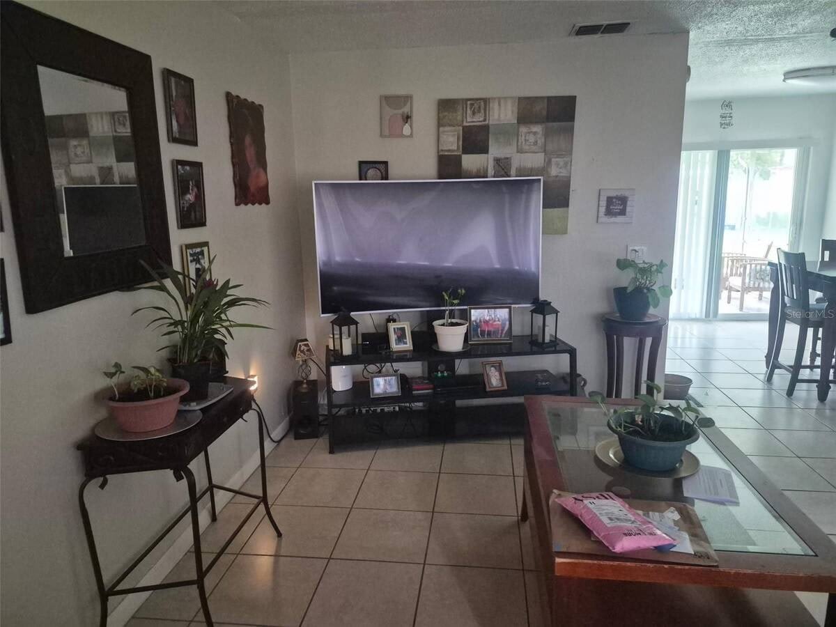 723 24th Street NW – photo 2