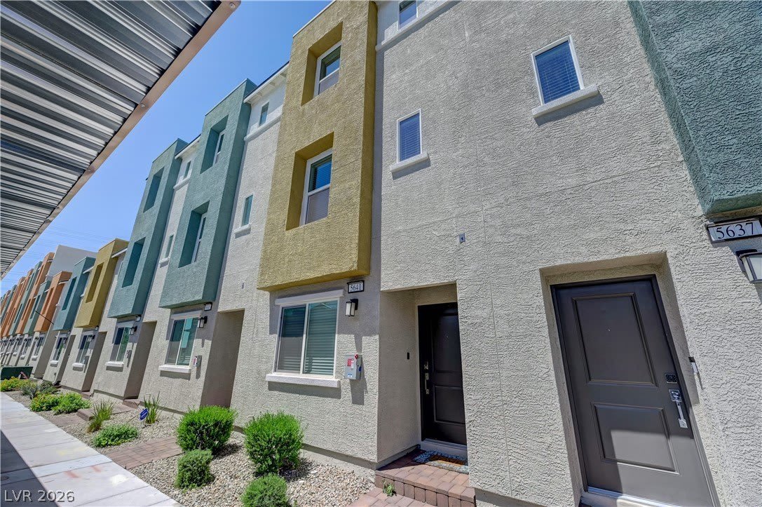 5641 Fathom Blue Street – photo 3