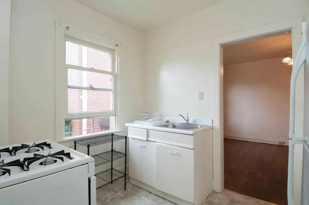 6539 Northumberland St – photo 5