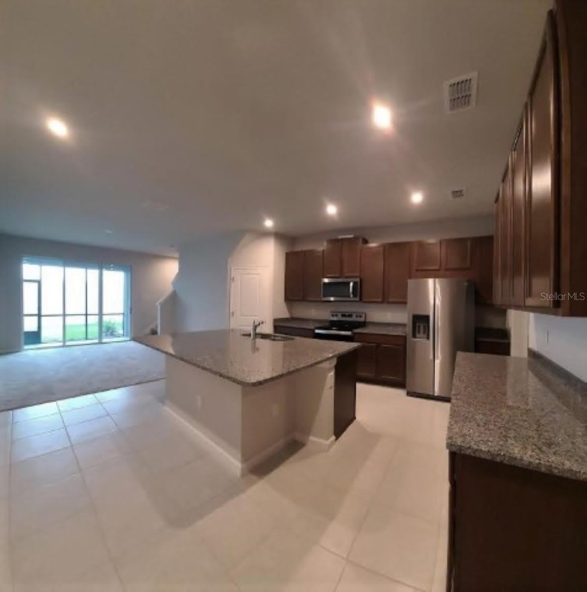 2525 ARBOR WIND Drive – photo 3