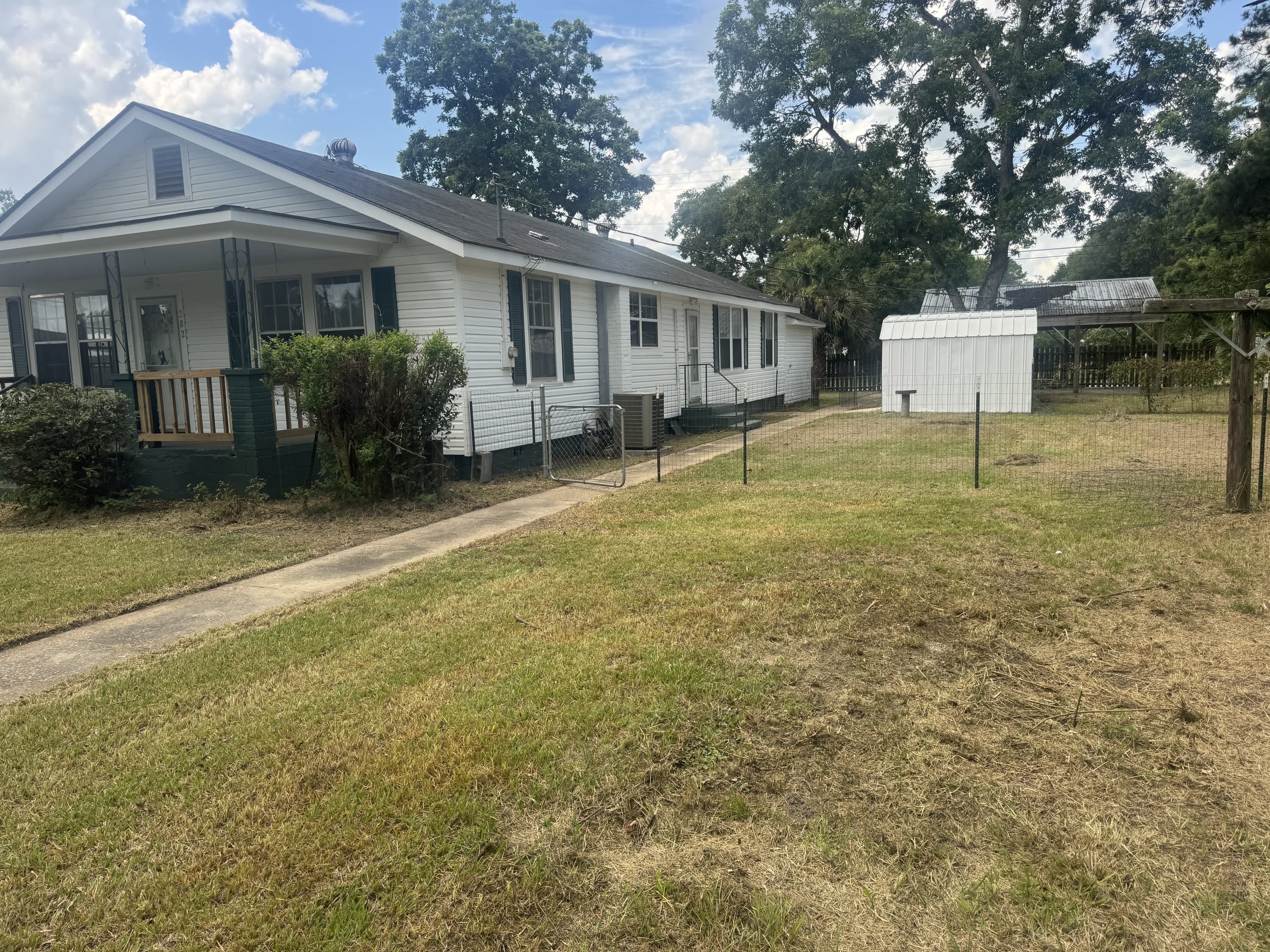 282 Central Street – photo 4