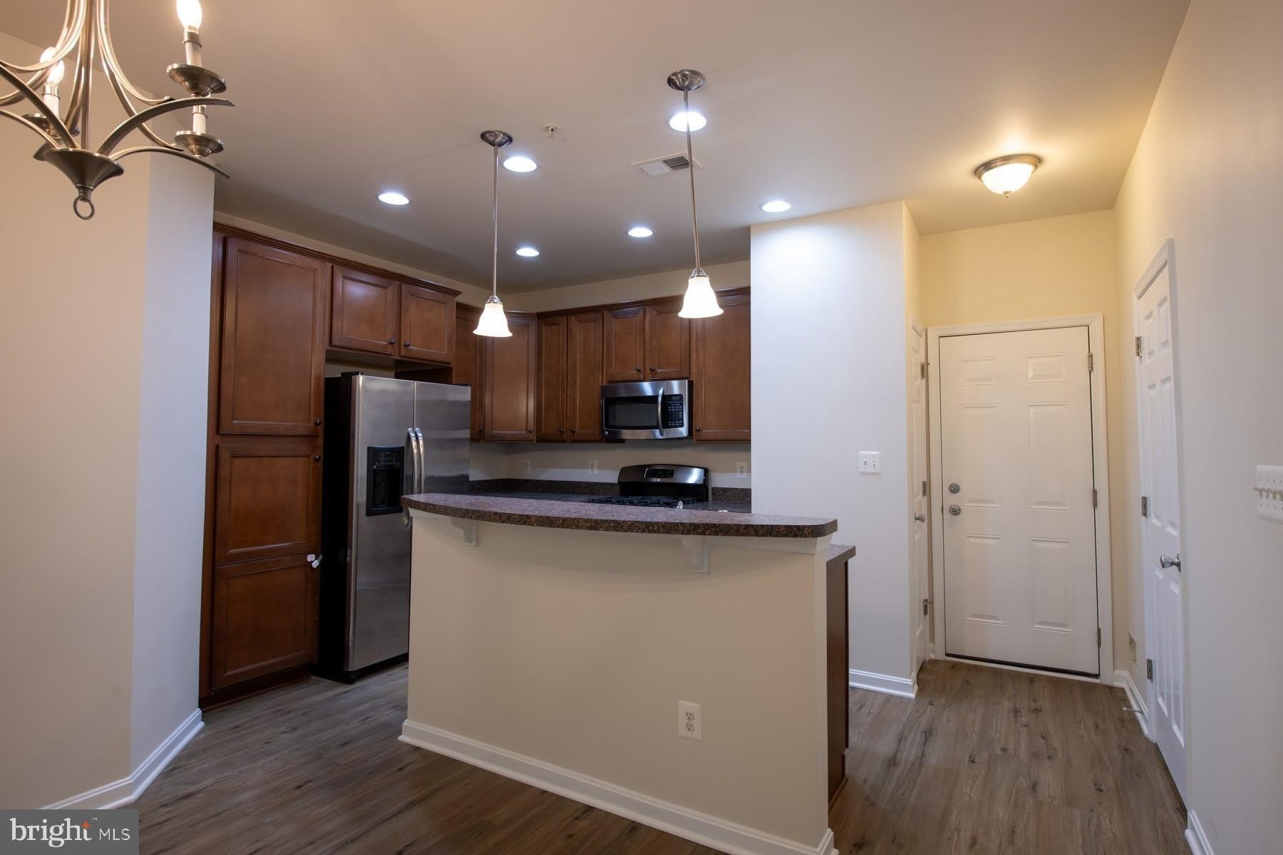 22367 CONCORD STATION Terrace – photo 4