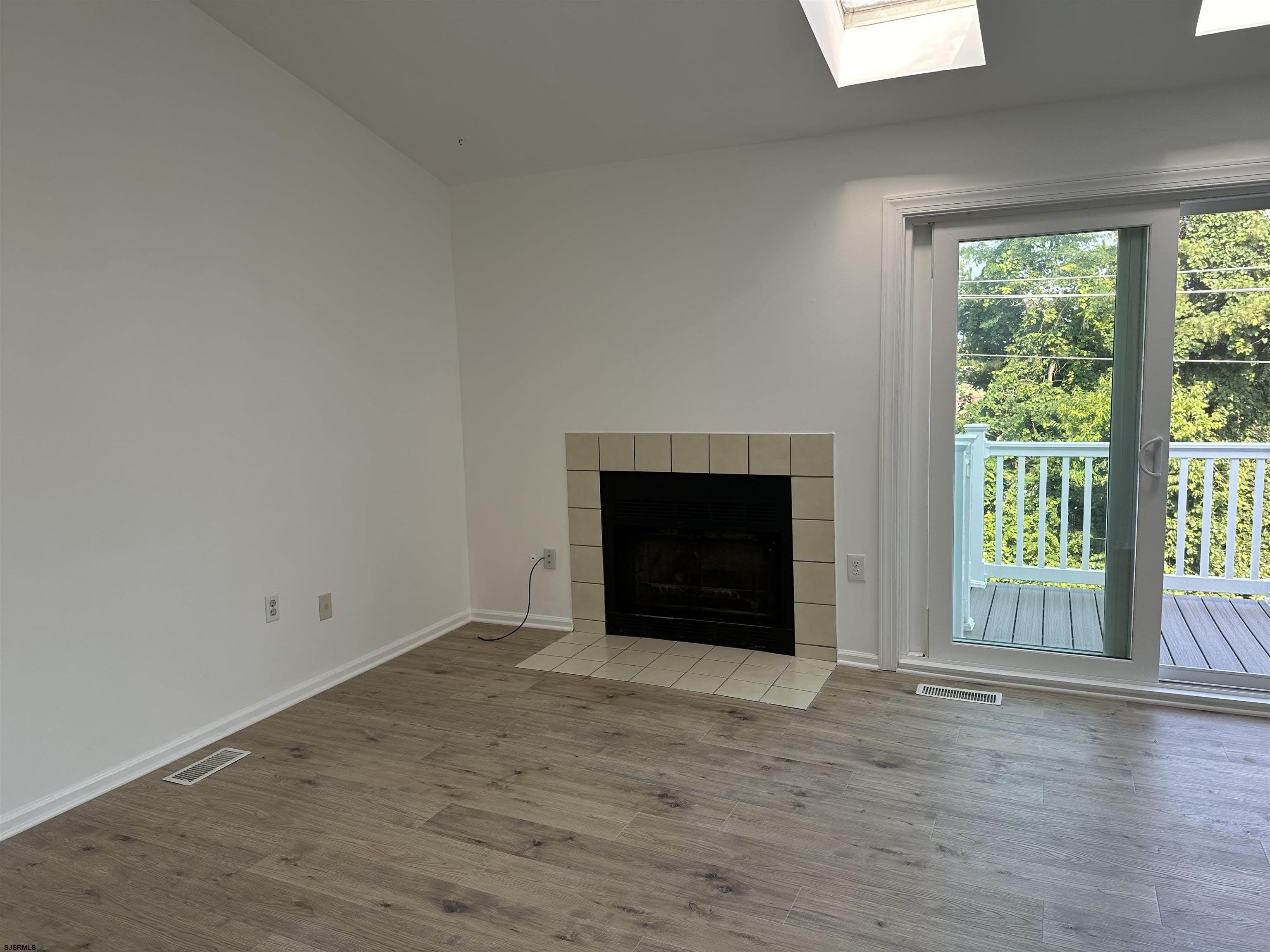 152 40th Street – photo 3