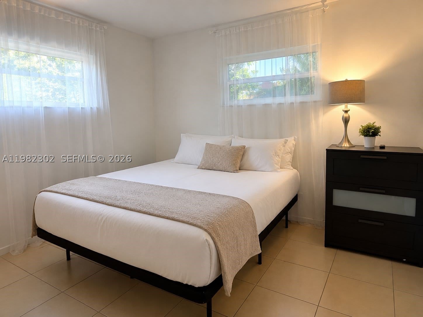 2620 SW 51st St – photo 5