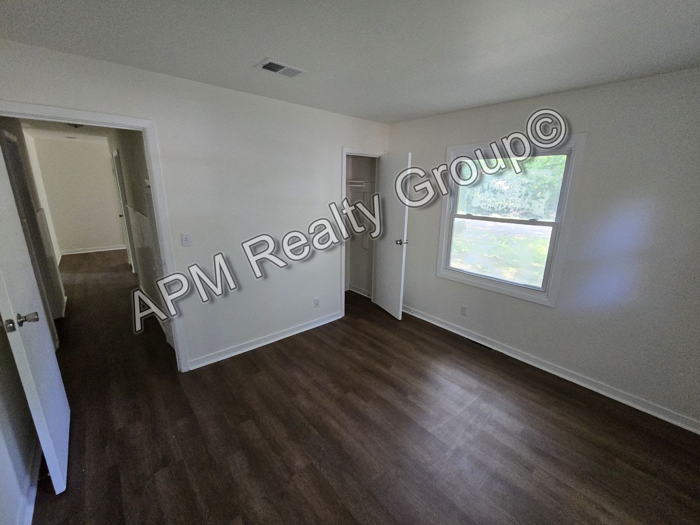 Cute 3 Bedroom 1.5 Bath – photo 5