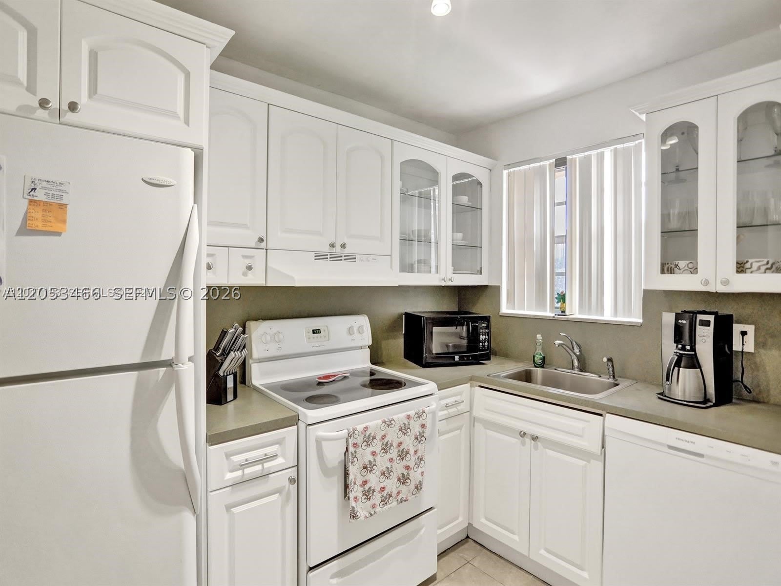 2040 NW 81st Ave – photo 3